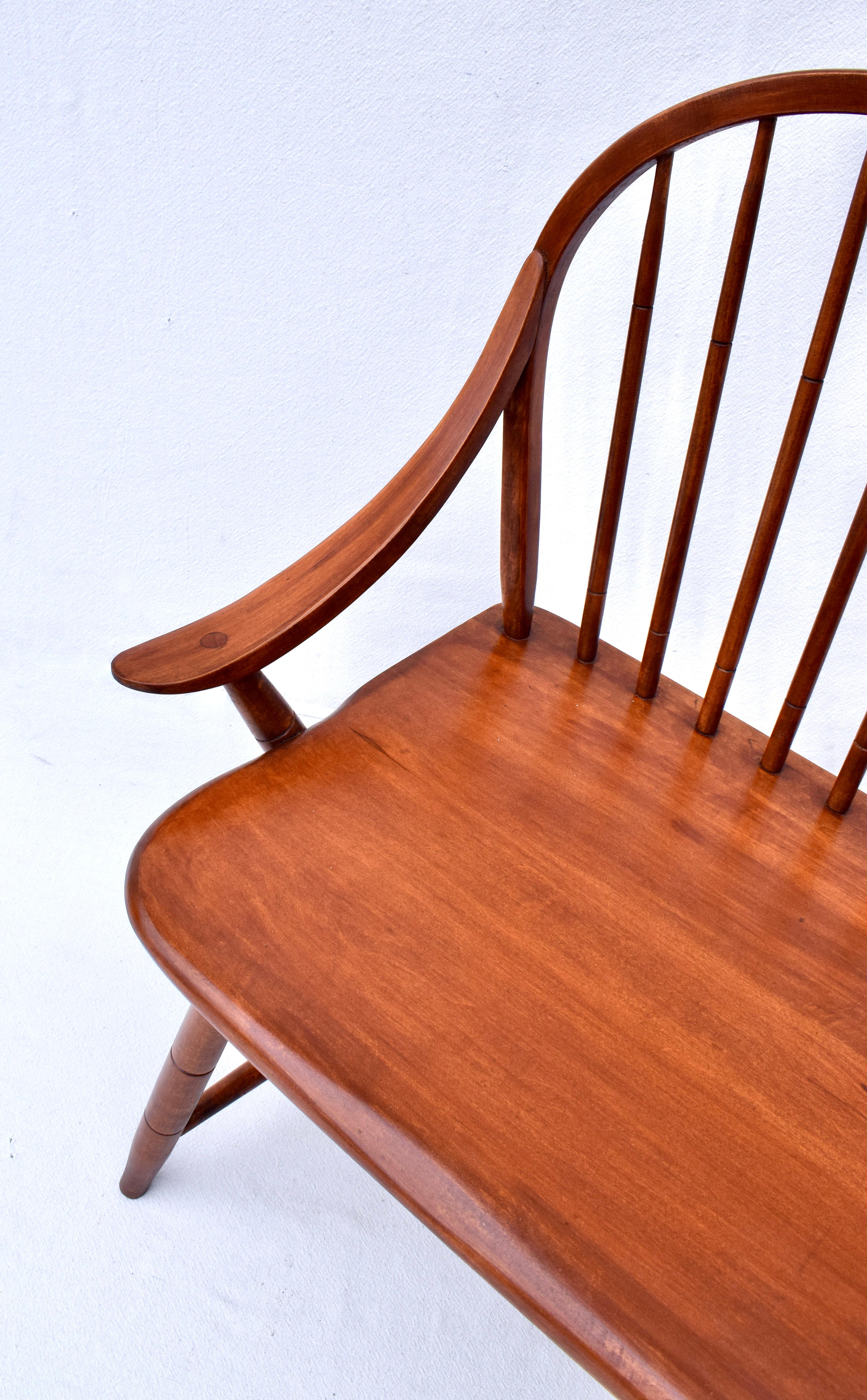 Vintage Hale of Vermont Windsor Spindle Back Prosper's Bench or Settee 3