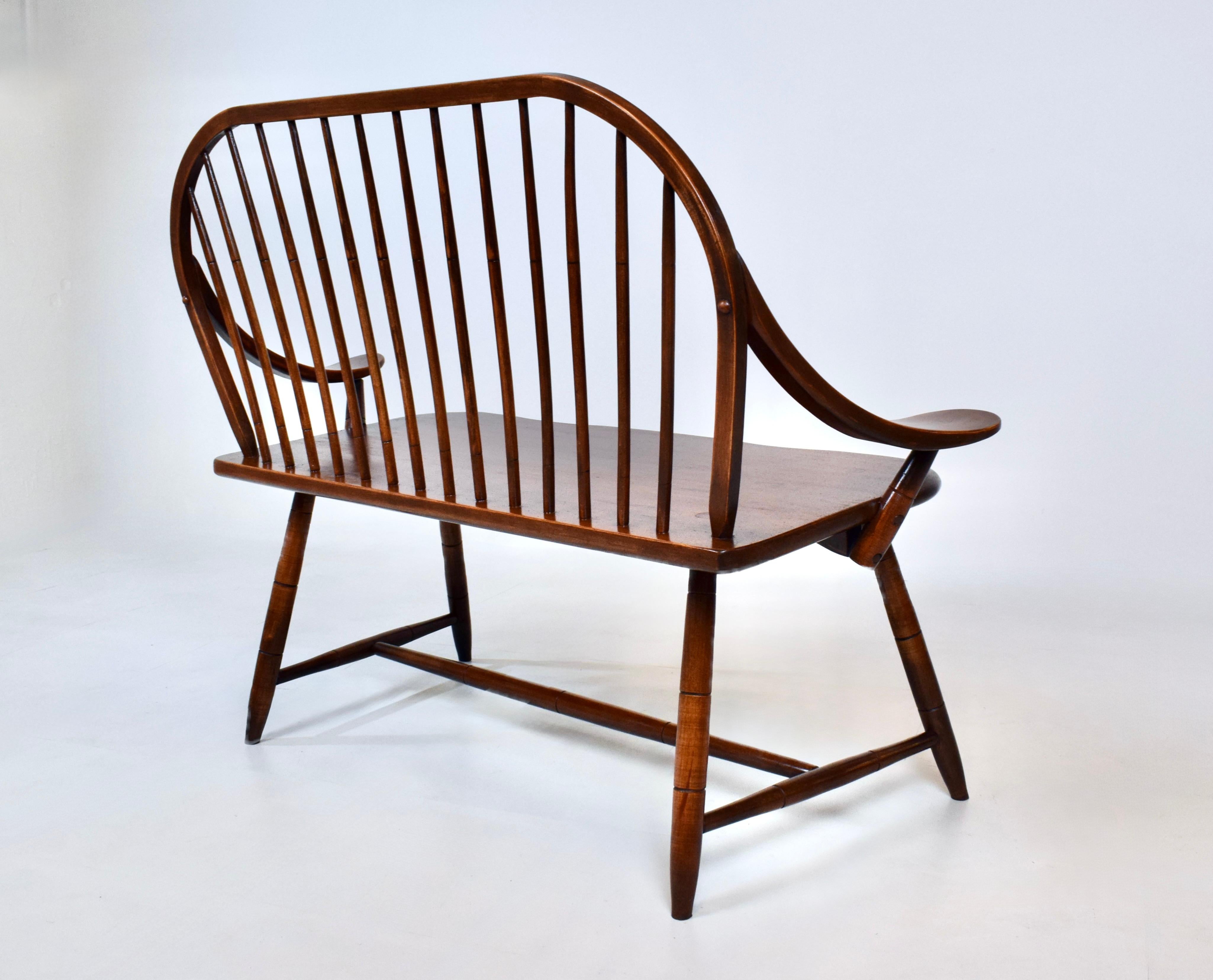 Vintage Hale of Vermont Windsor Spindle Back Prosper's Bench or Settee For Sale 2