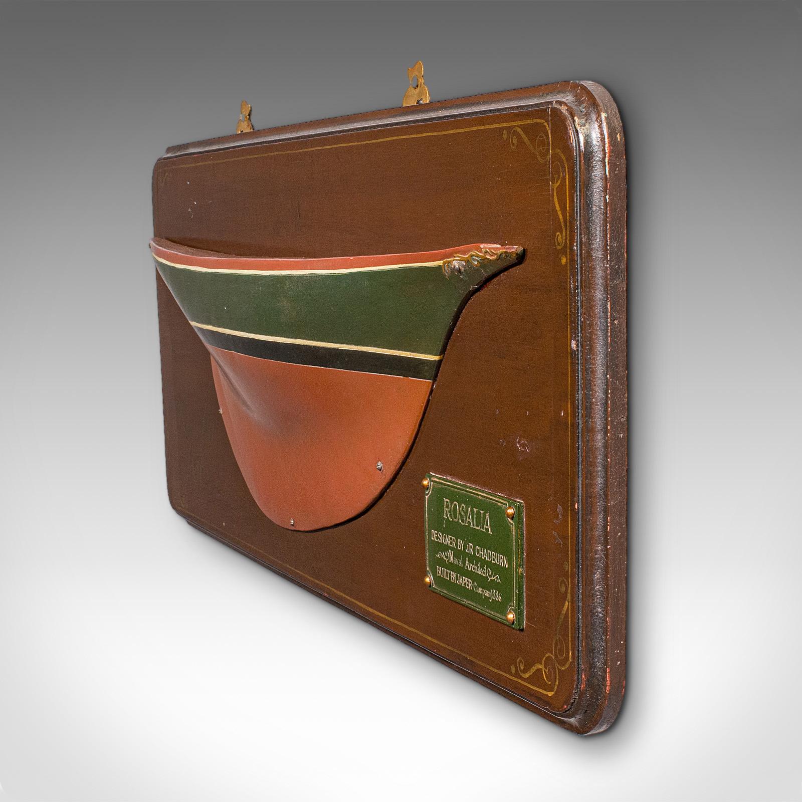 Modello di mezzo scafo d'epoca, inglese, targhetta da esposizione del costruttore navale, metà del secolo scorso, 1960 In condizioni buone in vendita a Hele, Devon, GB