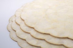 Vintage Hallie St. Mary Vierer-Tisch aus natürlichem Capiz-Perlenschalen mit Wellenschliff-Rand