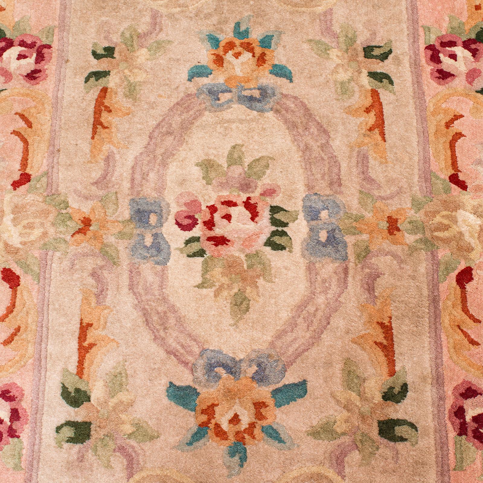 Vintage Hallway Rug, Oriental, Decorative Carpet, Late 20th Century, Circa 1970 For Sale 6