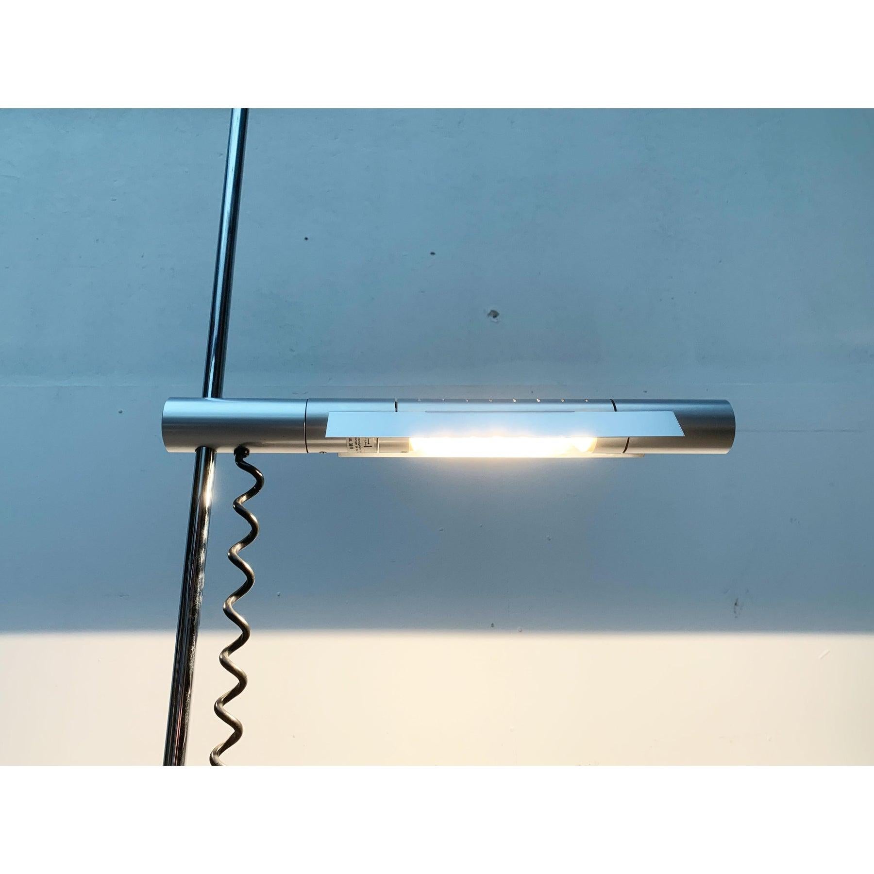 Vintage Halo 250 Floor Lamp by Rosemarie & Rico Baltensweiler, 1970s In Excellent Condition For Sale In Hamburg, DE