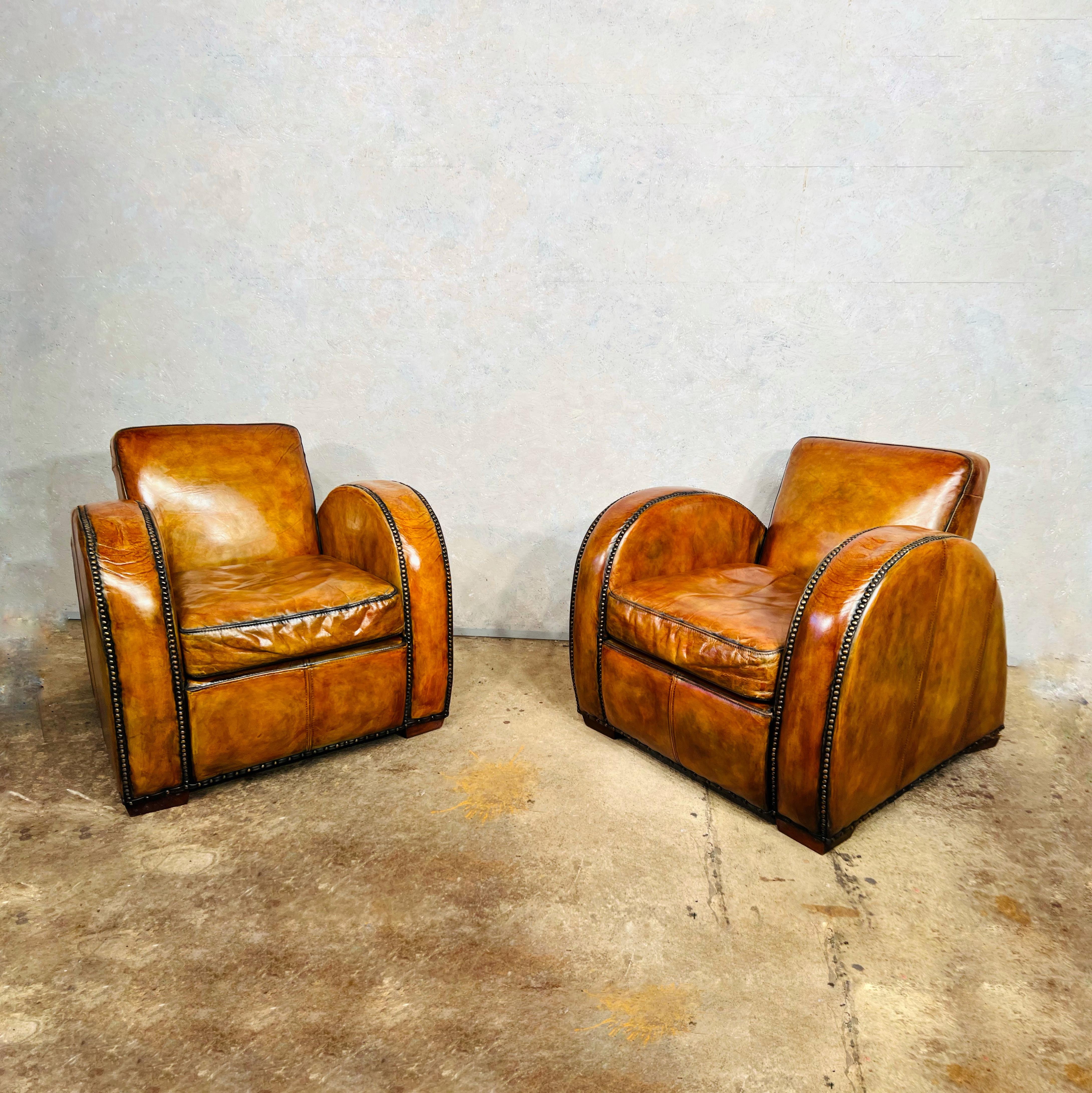 A Superb Vintage Halo Art Deco style tan leather club chairs armchairs
Beautiful hand dyed light tan colour with exceptional patina and finish.


