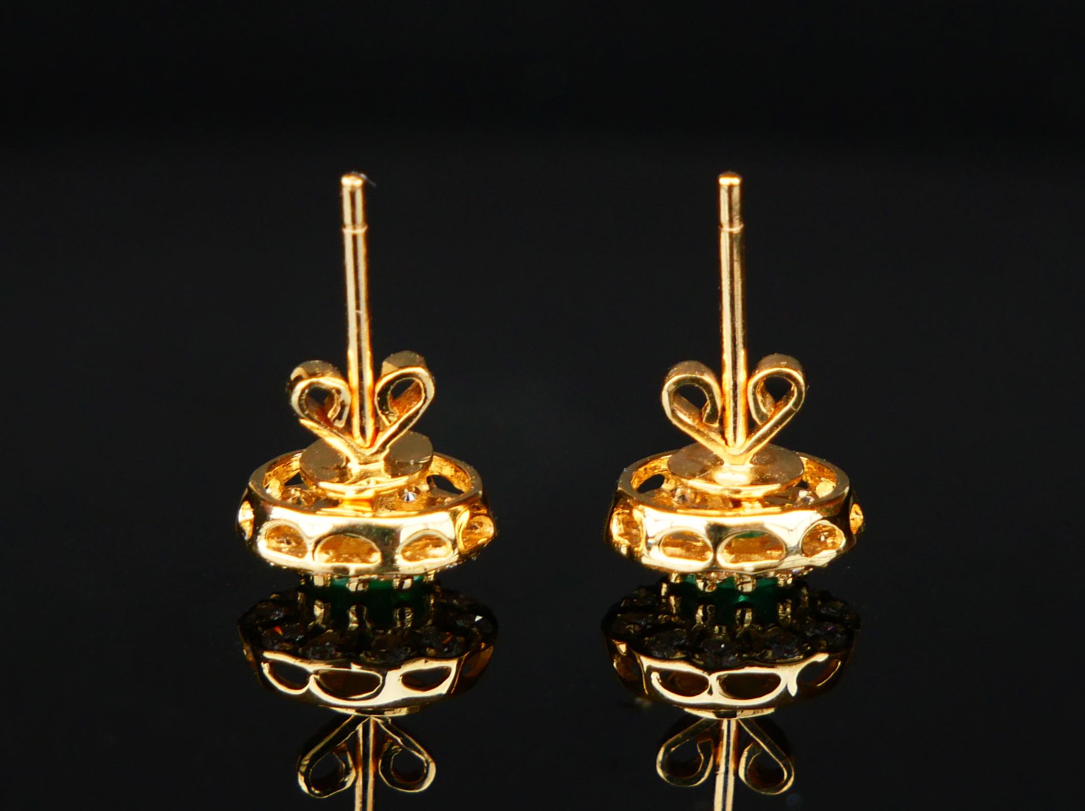 Vintage Halo Ohrringe natürliche 1 ctw Smaragde 0,5 ctw Diamanten massiv 18K / 3,3 gr (Ovalschliff) im Angebot