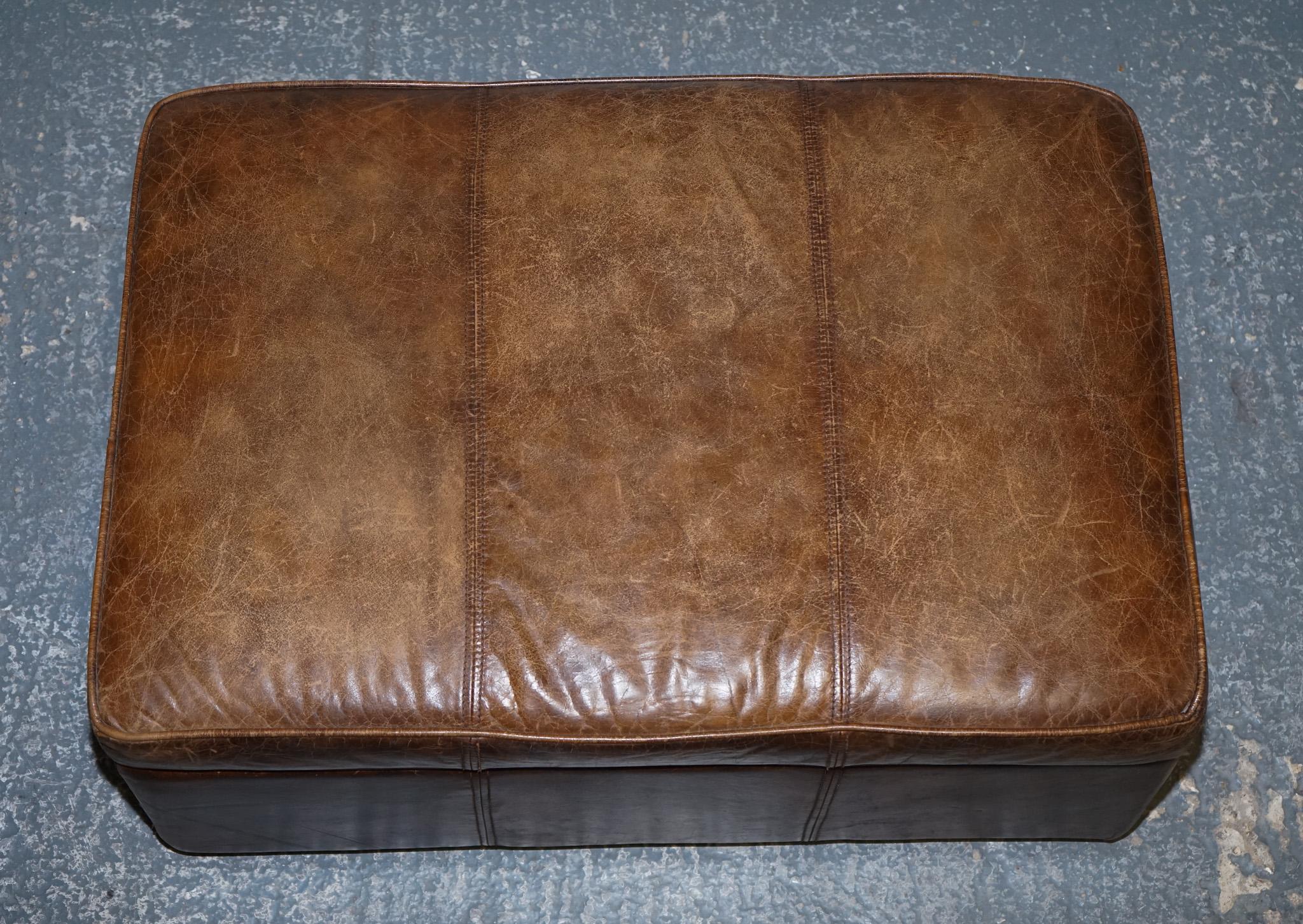 20ième siècle VINTAGE HALO REGGIO GROUCHO OTTOMAN FOOTSTOOL WiTH STORAGE SPACE en vente