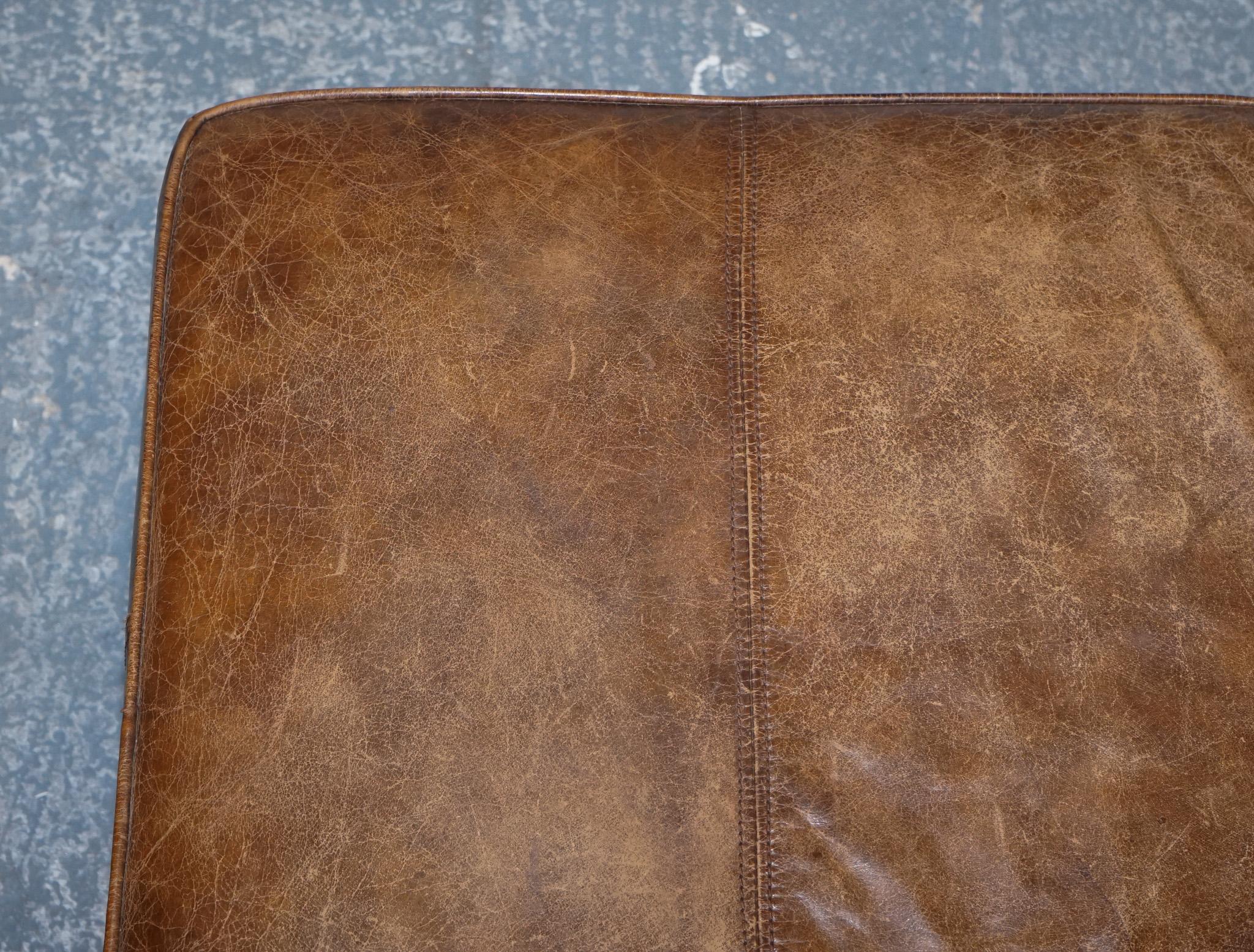 Cuir VINTAGE HALO REGGIO GROUCHO OTTOMAN FOOTSTOOL WiTH STORAGE SPACE en vente