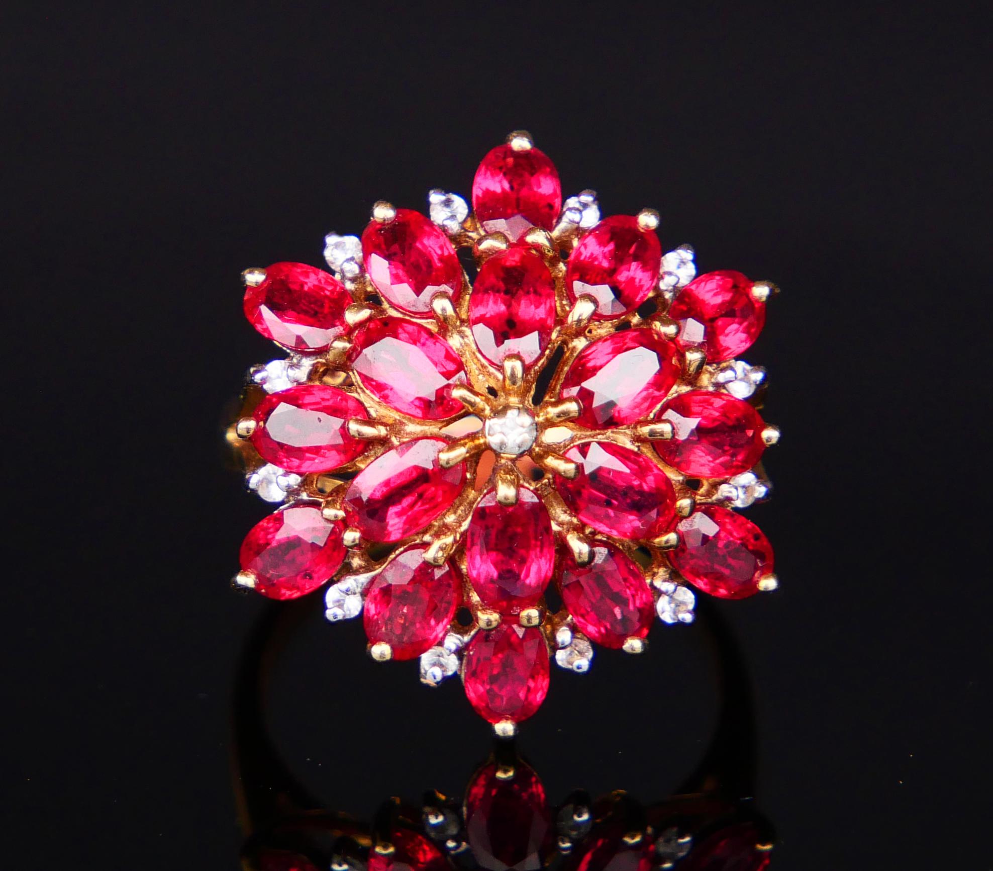 Taglio ovale Anello Vintage Halo con rubino naturale 7ctw e diamanti in oro massiccio 9K ØUS 6.75 / 4.4gr in vendita