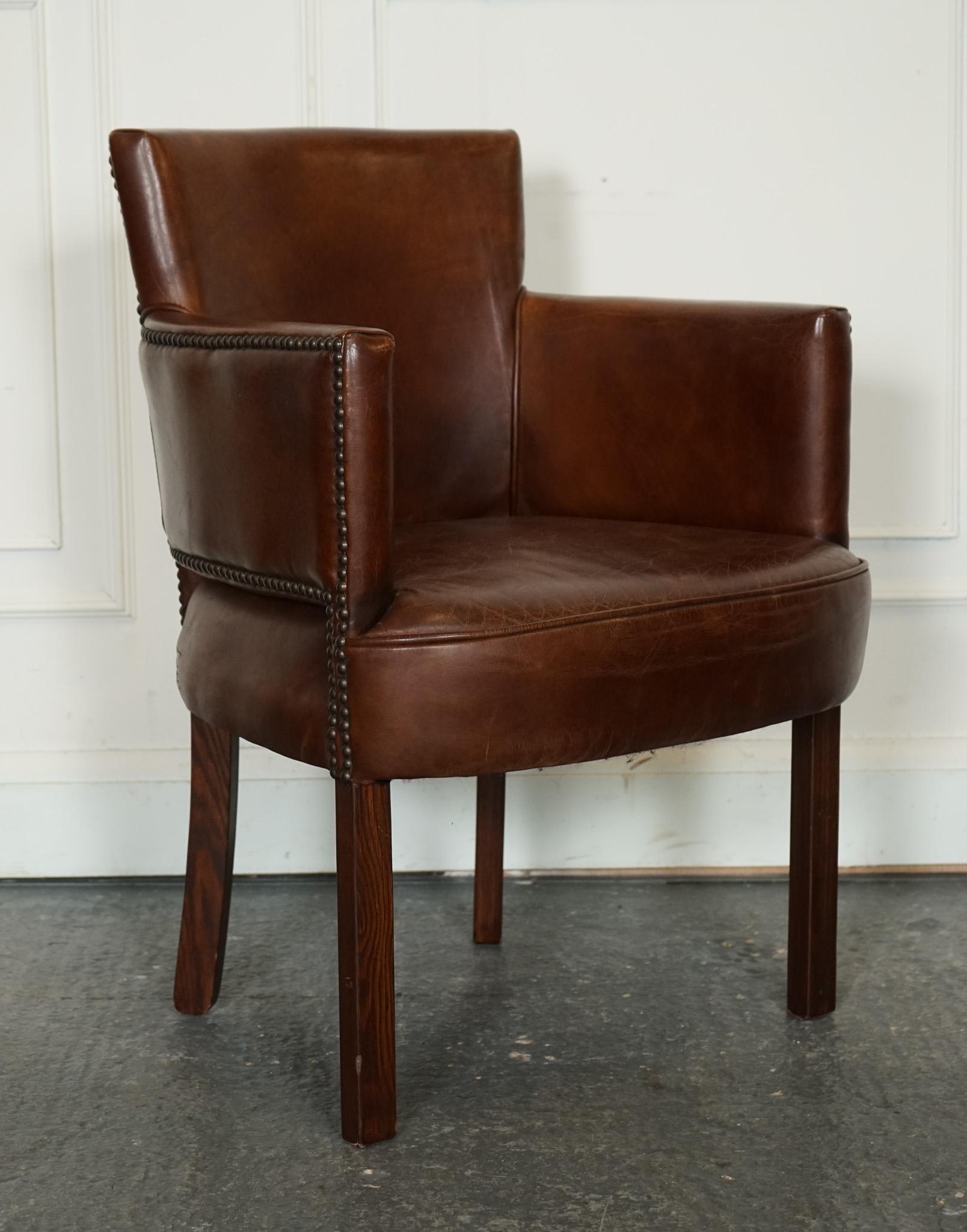 VINTAGE HALO SOHO TIMOTHY OULTON SET OF SIX LEATHER DINING CHAiRS BRASS STUDS 5