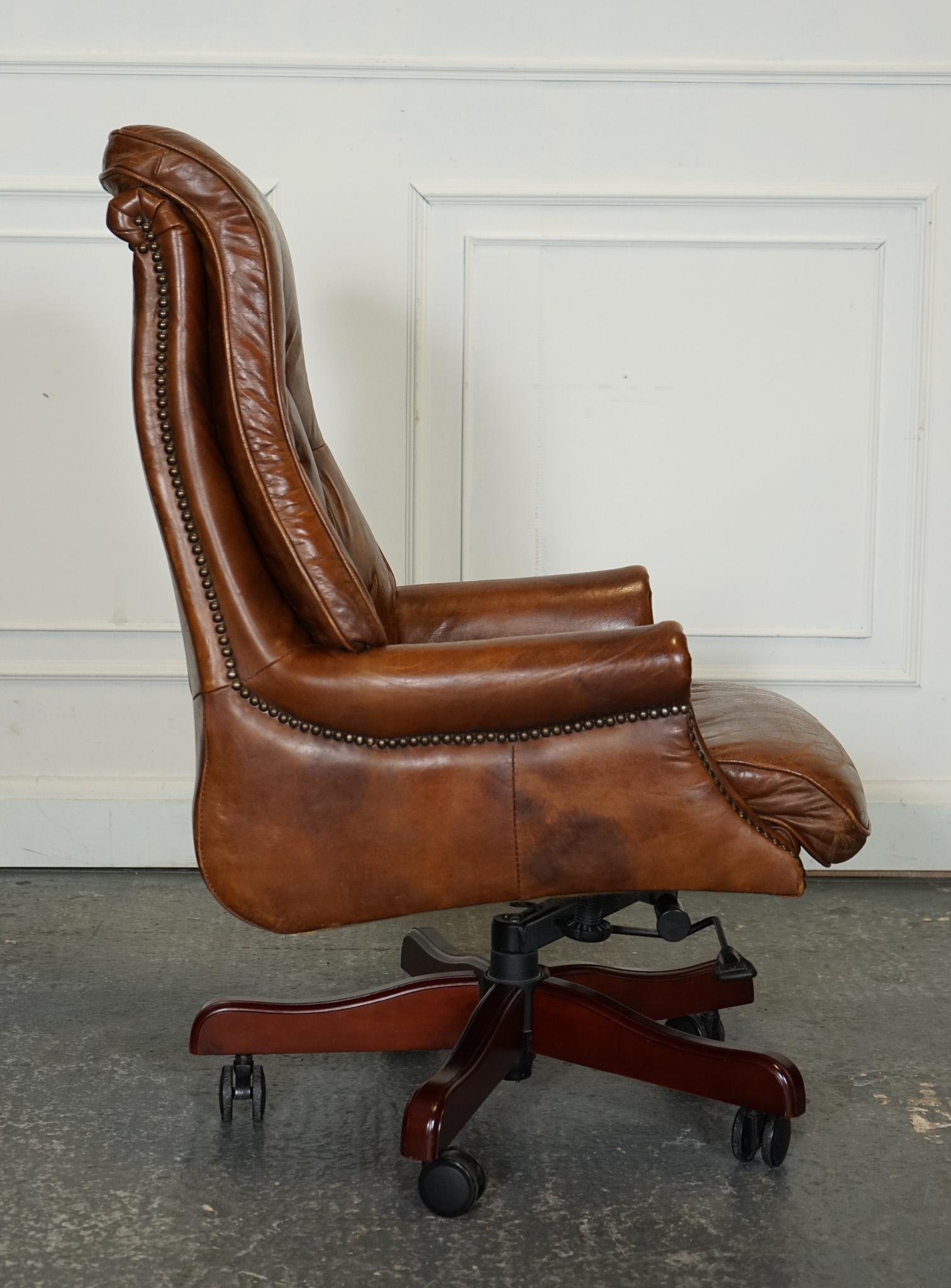 VINTAGE HALO Style SWIVEL OFFICE CHAiR VERY COMFORTABLE 1