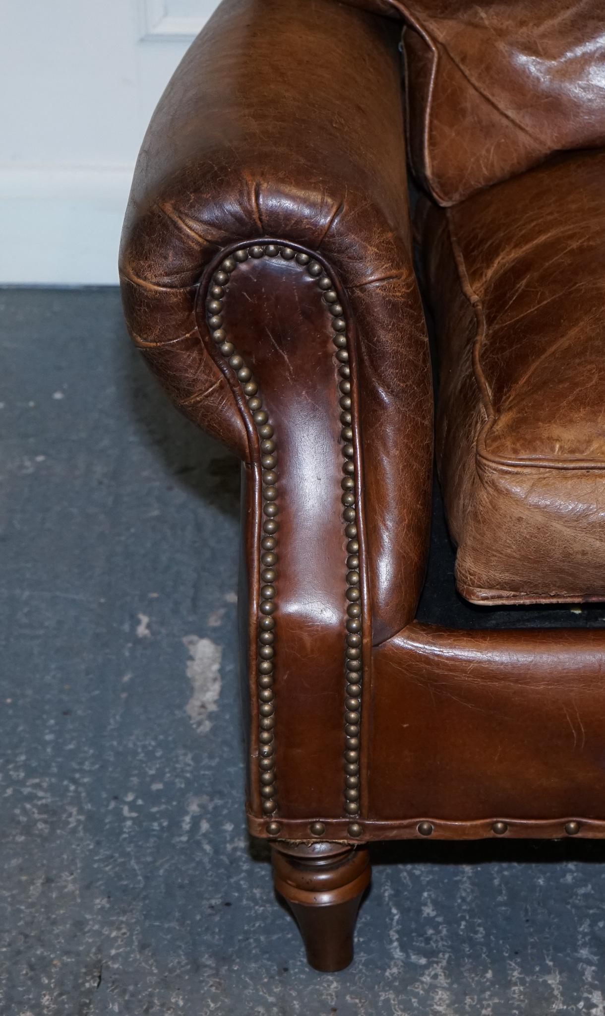 VINTAGE HALO TiMOTHY OULTON BALMORAL ZWEI SITZER BROWN HERITAGE LEATHER SOFA im Zustand „Gut“ im Angebot in Pulborough, GB