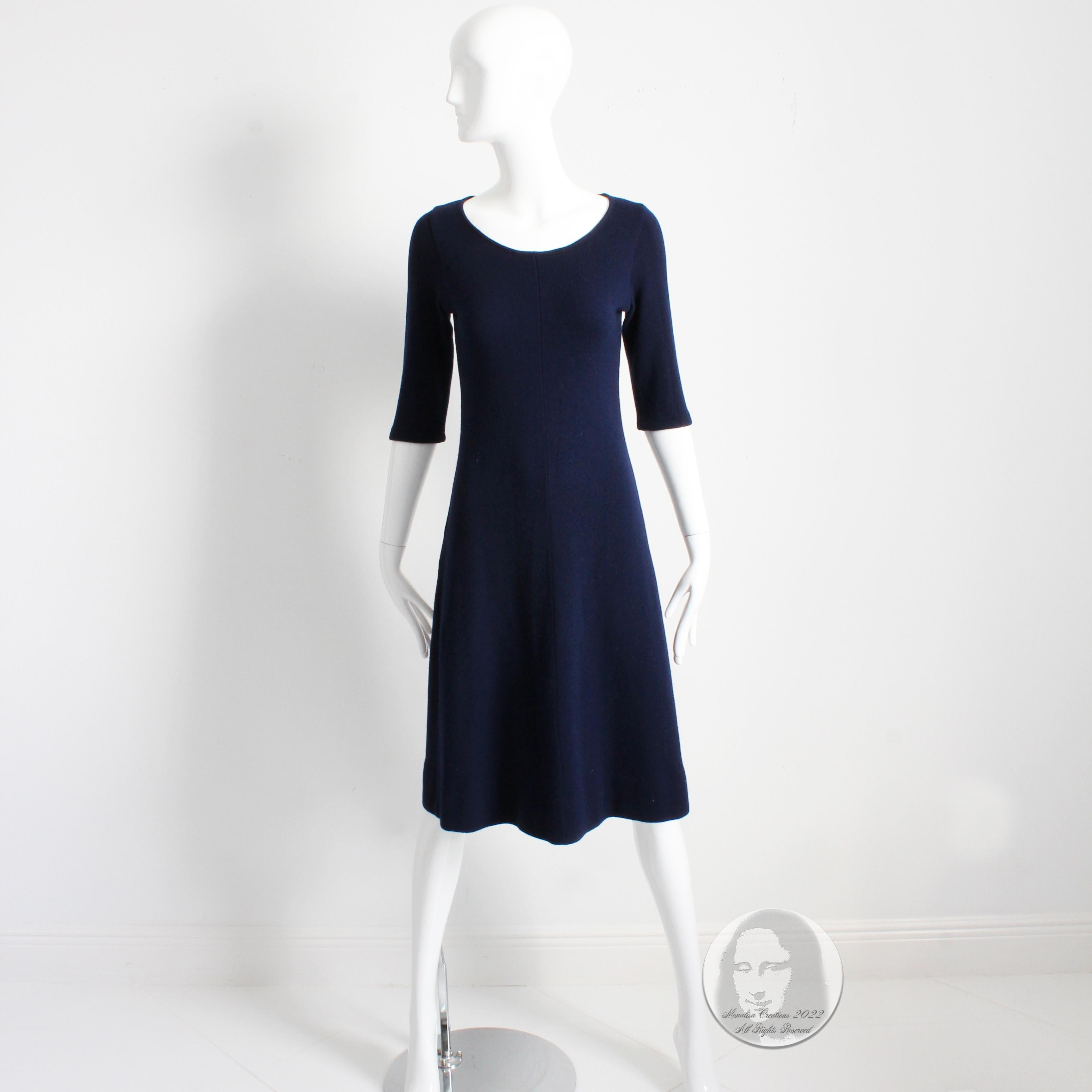 Vintage Halston Dress Cashmere Knit Short Sleeve Blue Made in Scotland 1970s In Good Condition In Port Saint Lucie, FL
