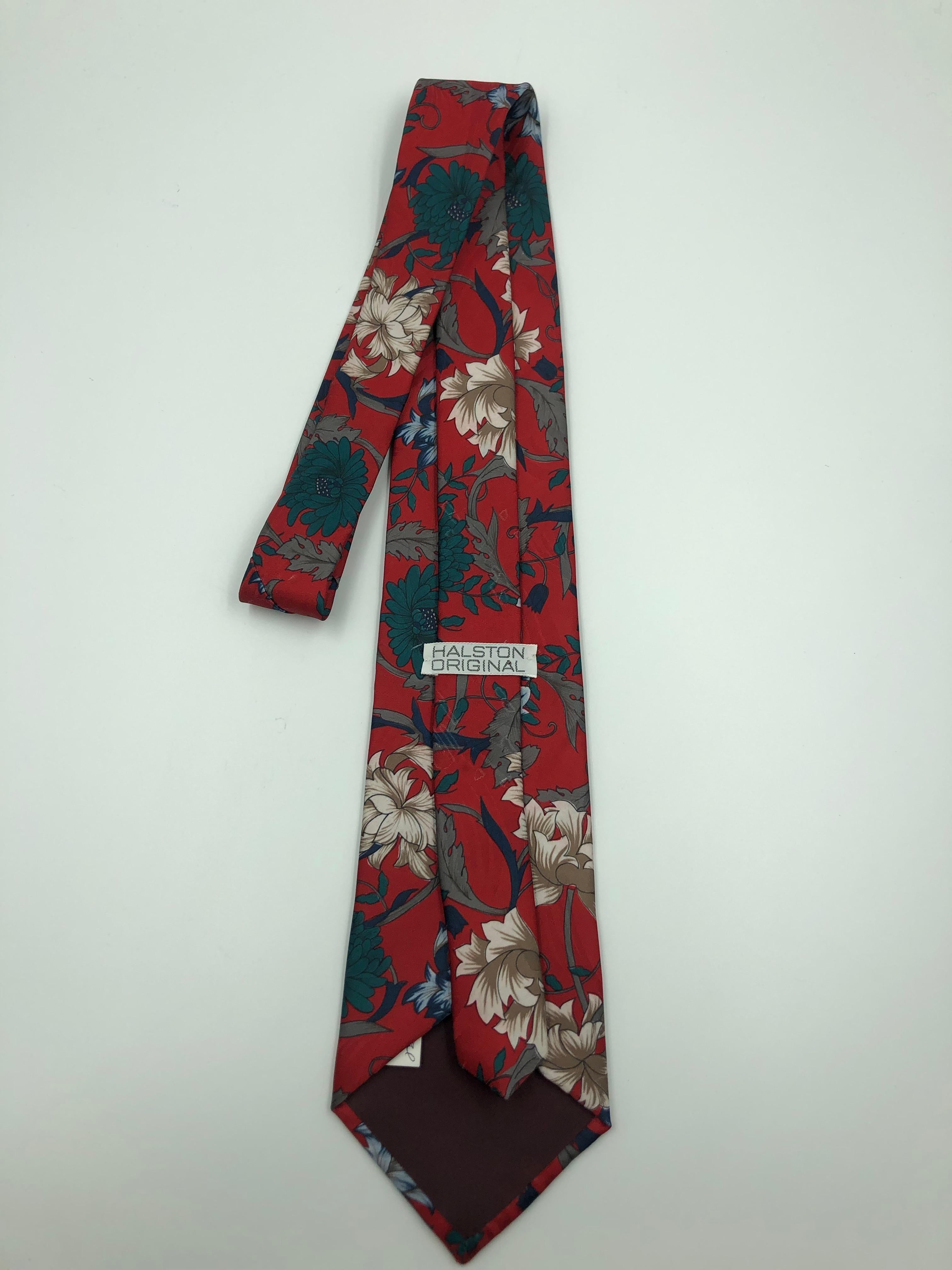 Vintage Halston Red Floral Pattern Tie 2