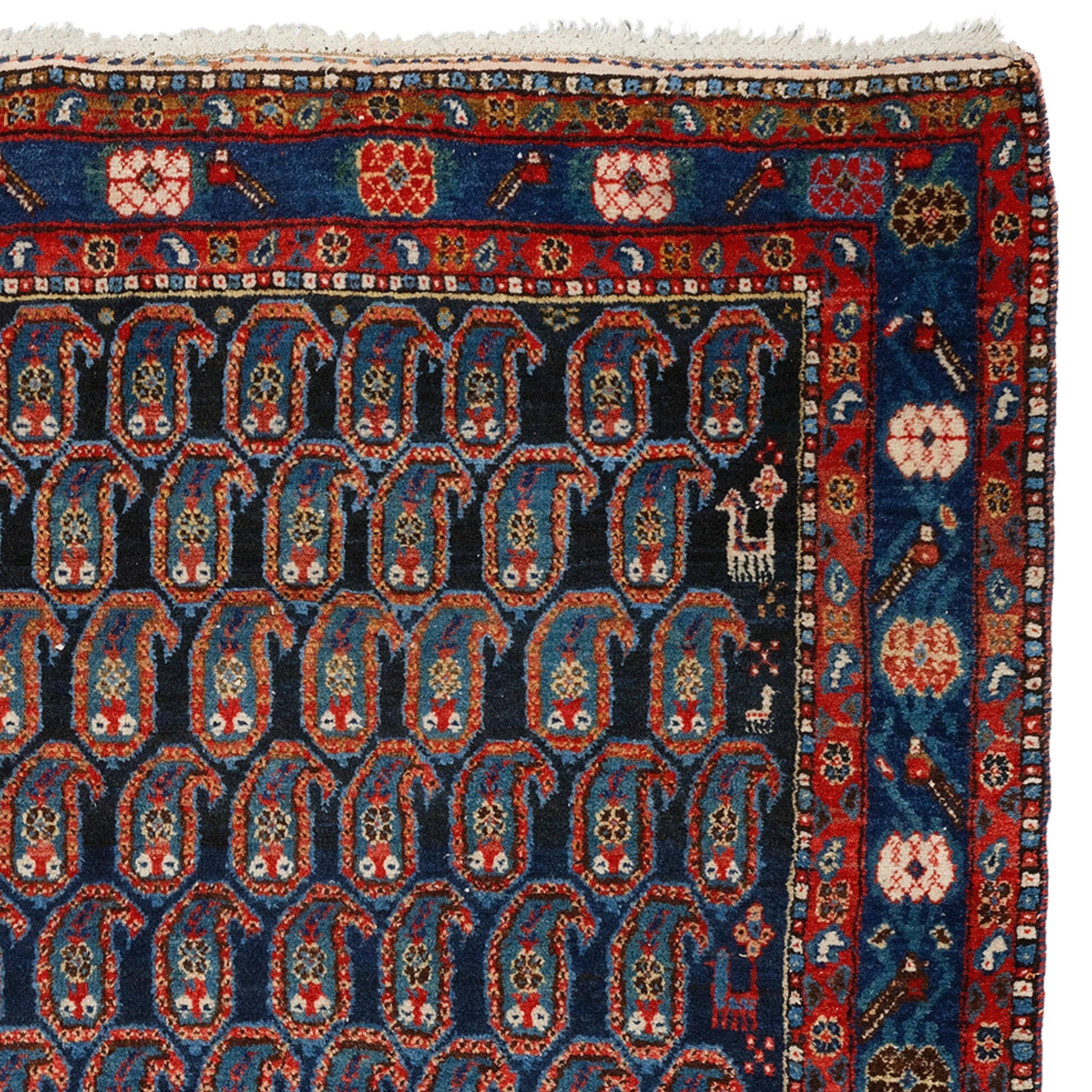Vintage Hamadan Rug - 20th Century Antique Hamadan Rug, Vintage Rug, Antique Rug In Good Condition For Sale In Sultanahmet, 34