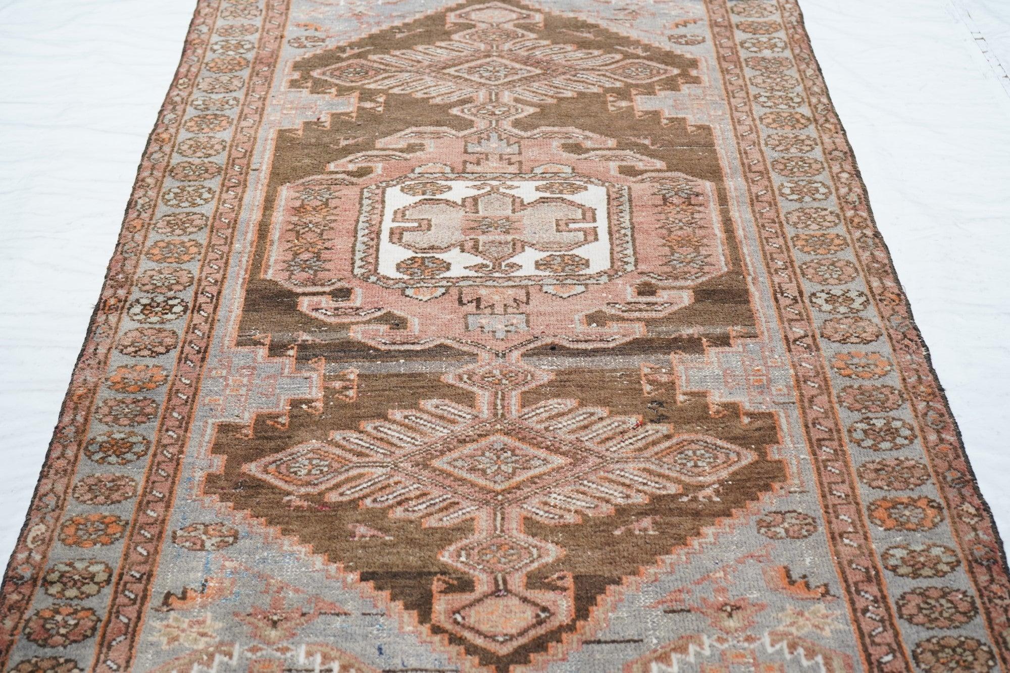 Tappeto Vintage Hamadan 4'1'' x 7'1'' in vendita 1