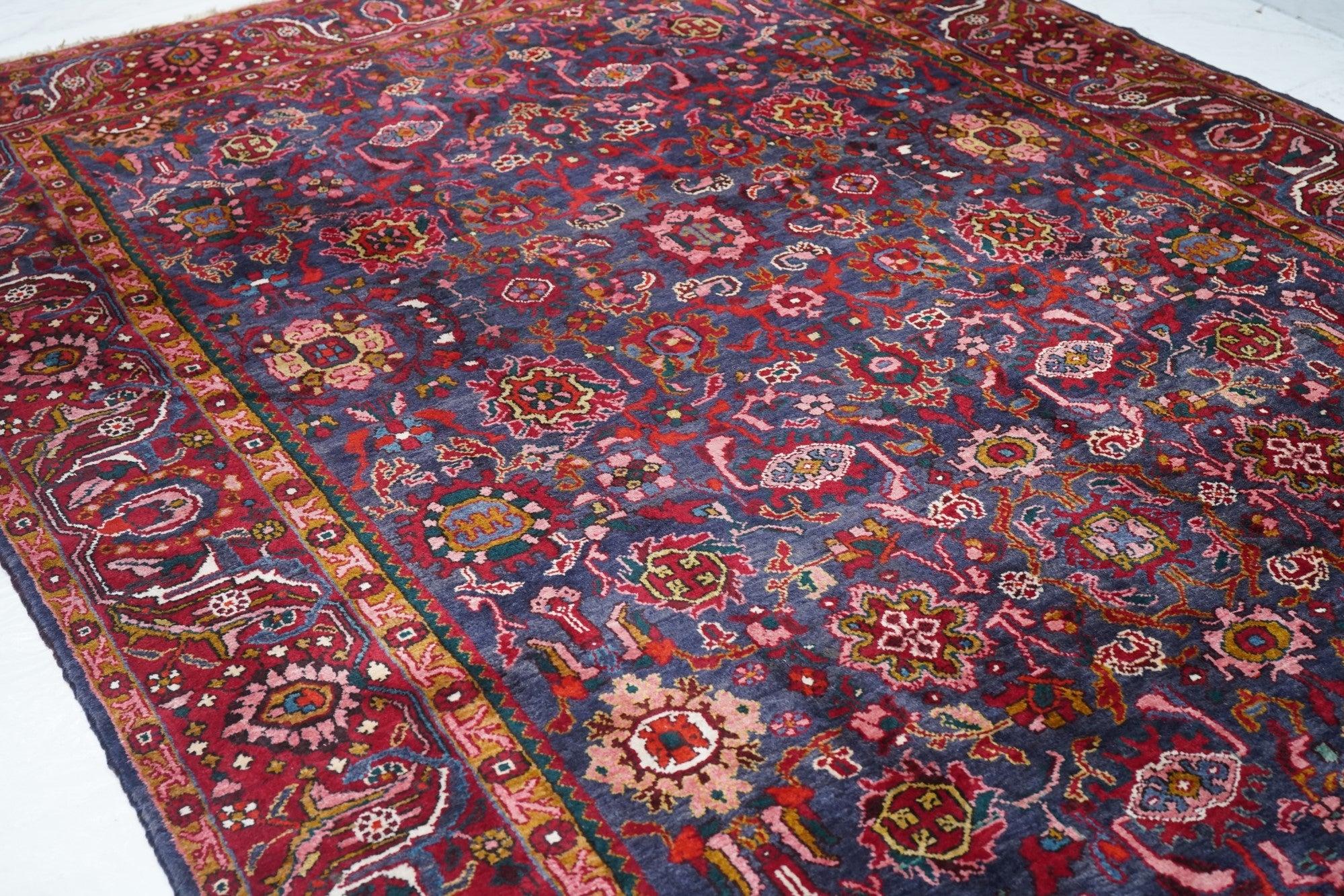 Vintage Hamadan Rug 7'5'' x 11'5'' For Sale 1