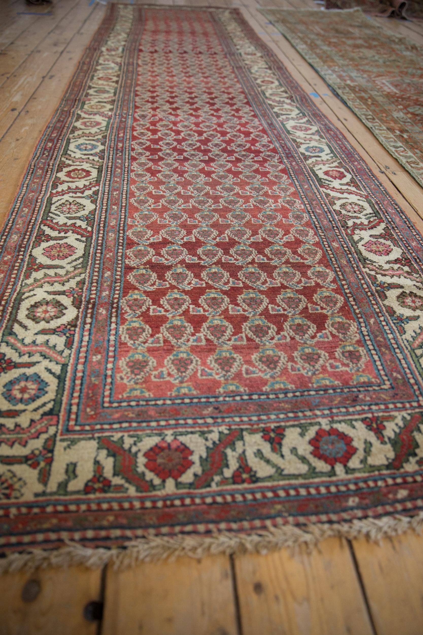 Vintage Hamadan Teppich Läufer (Handgeknüpft) im Angebot