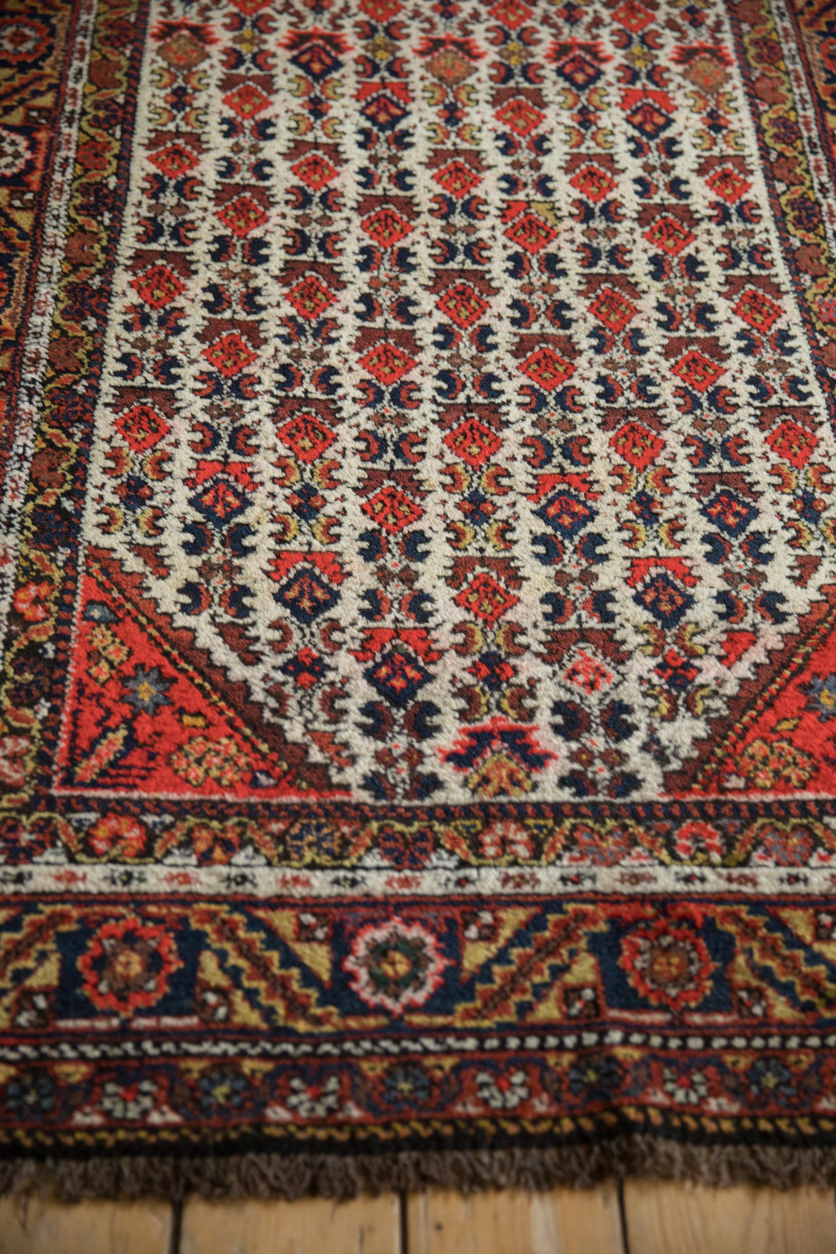 Vintage Hamadan Rug Runner In Good Condition For Sale In Katonah, NY