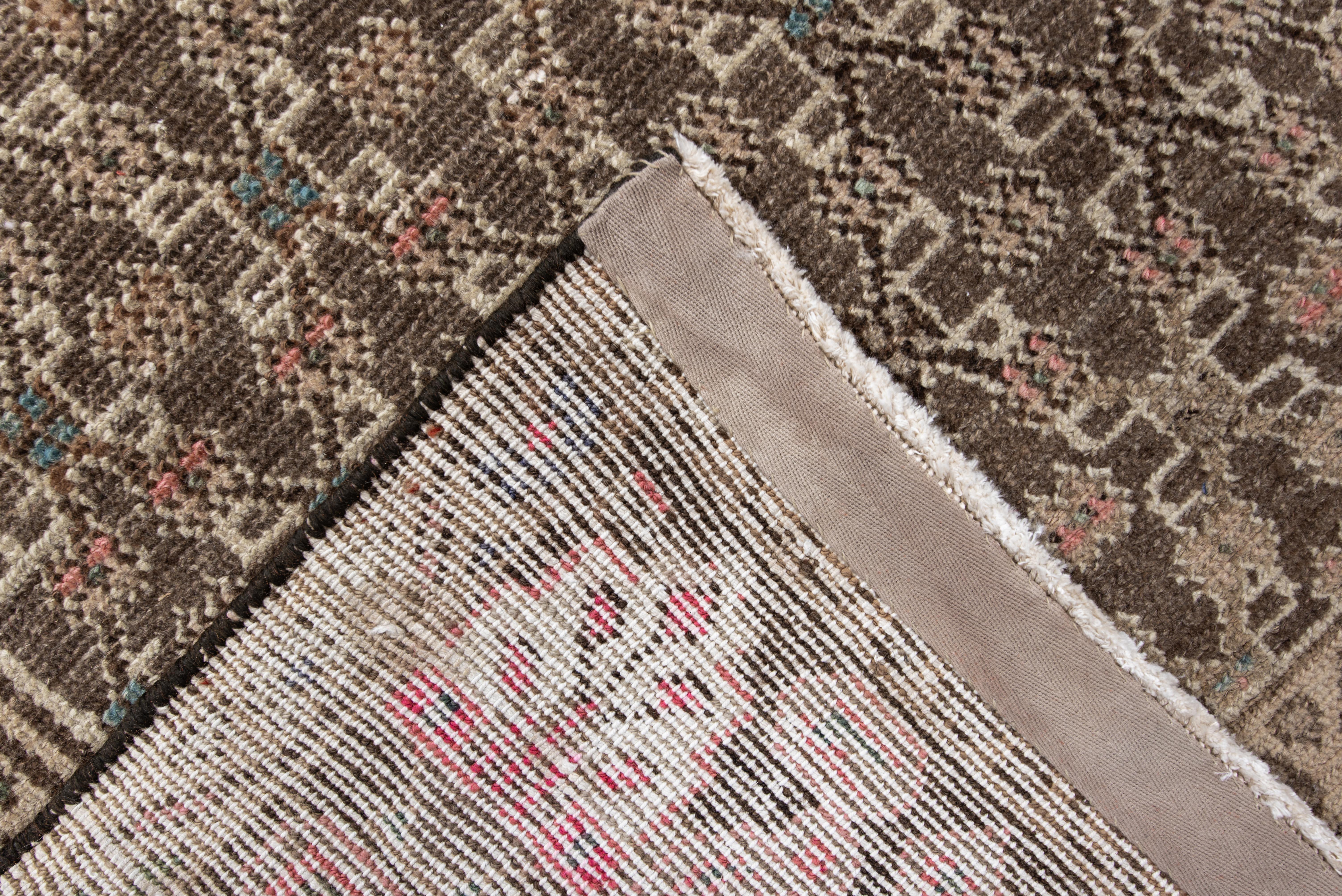 20th Century Vintage Hamadan Rug with Faded Mocha Field and Rosy Floral Border For Sale