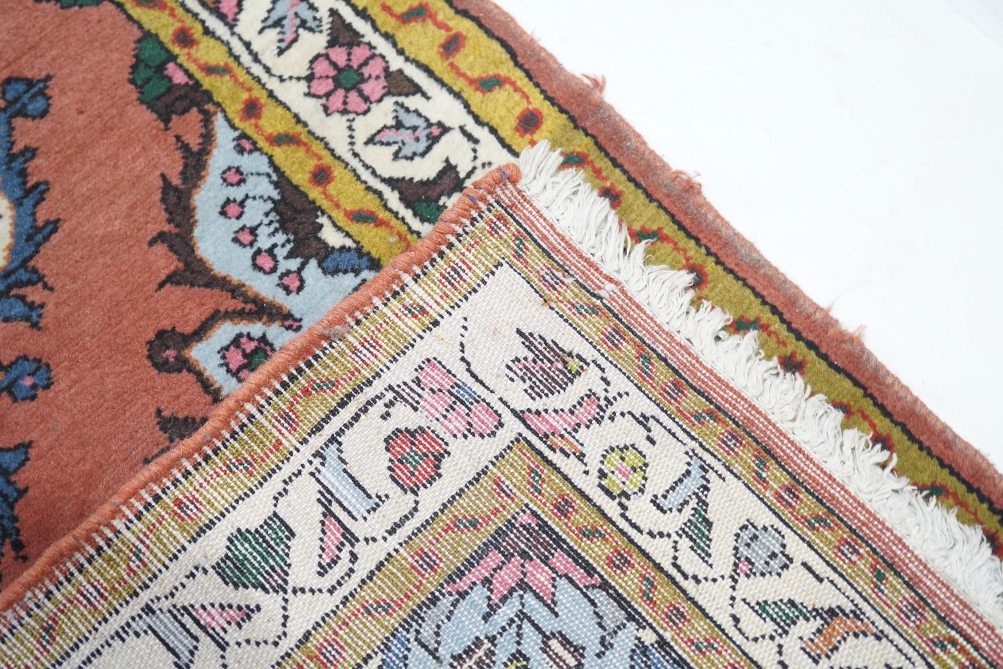 Hamadan-Läufer 2'7'' x 9'10'' im Angebot 4