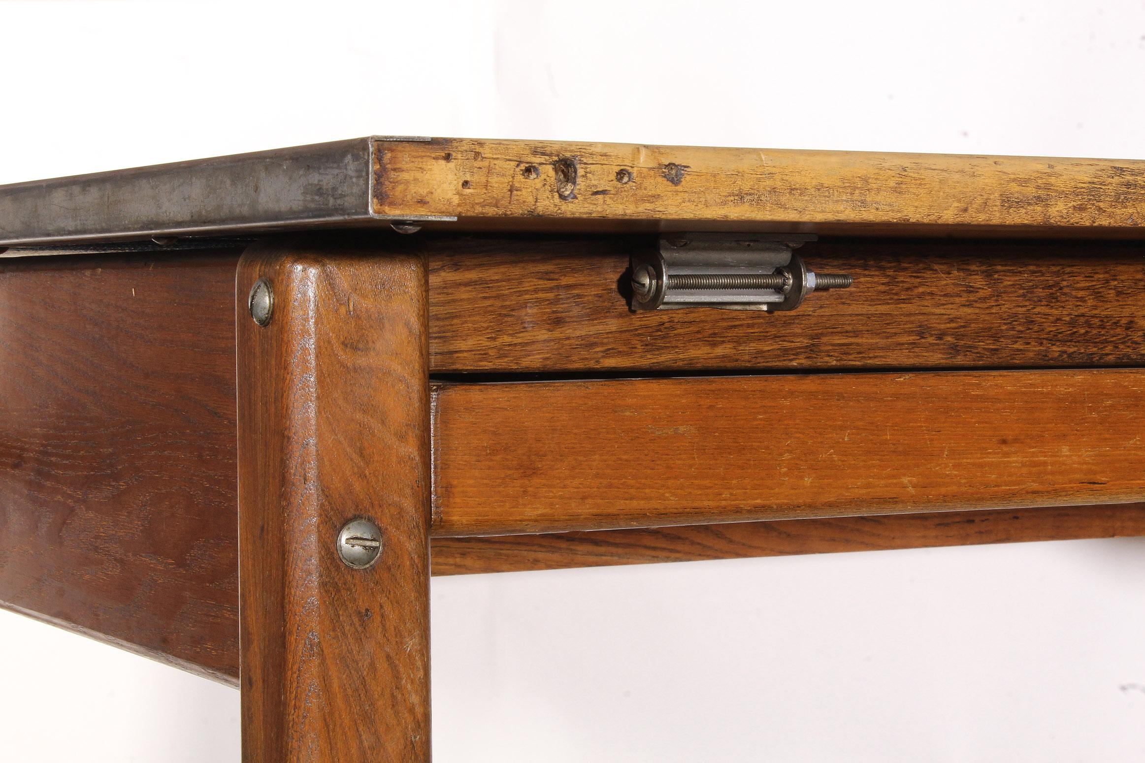 Vintage Hamilton Draftsman's Desk/Table In Distressed Condition In Oakville, CT
