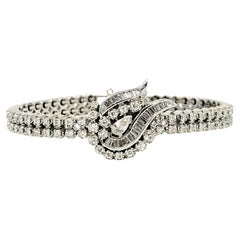 Vintage Hamilton Ladies Diamond Wristwatch / Bracelet in 14 Karat White Gold