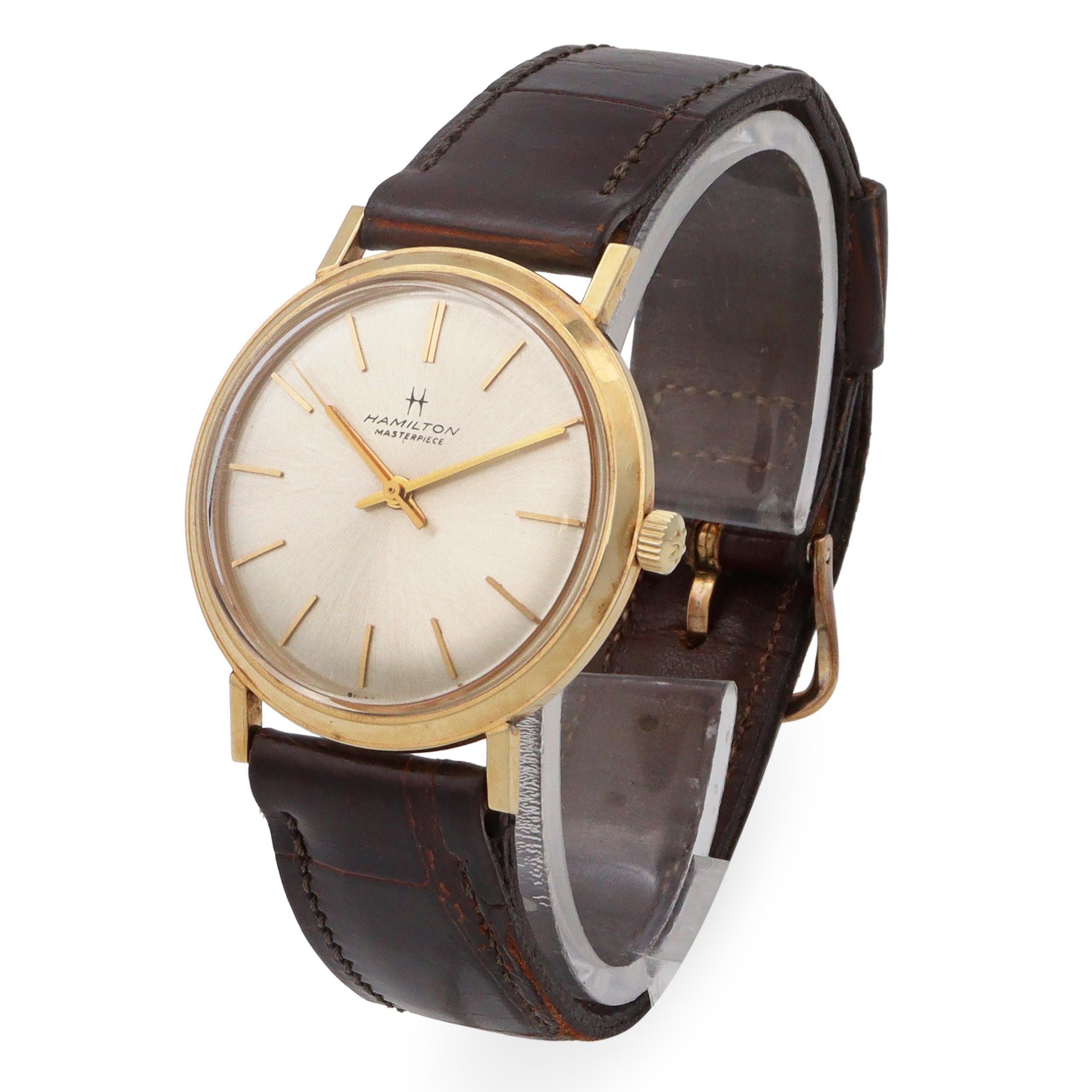 Reloj de caballero vintage Hamilton Masterpiece de oro amarillo de 14 quilates de cuerda manual en Bueno estado para la venta en New York, NY