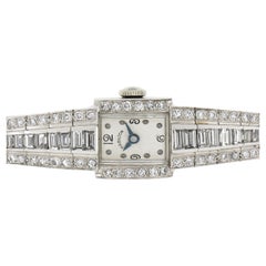 Hamilton Montre-bracelet fantaisie vintage en platine avec diamants baguettes ronds effilés
