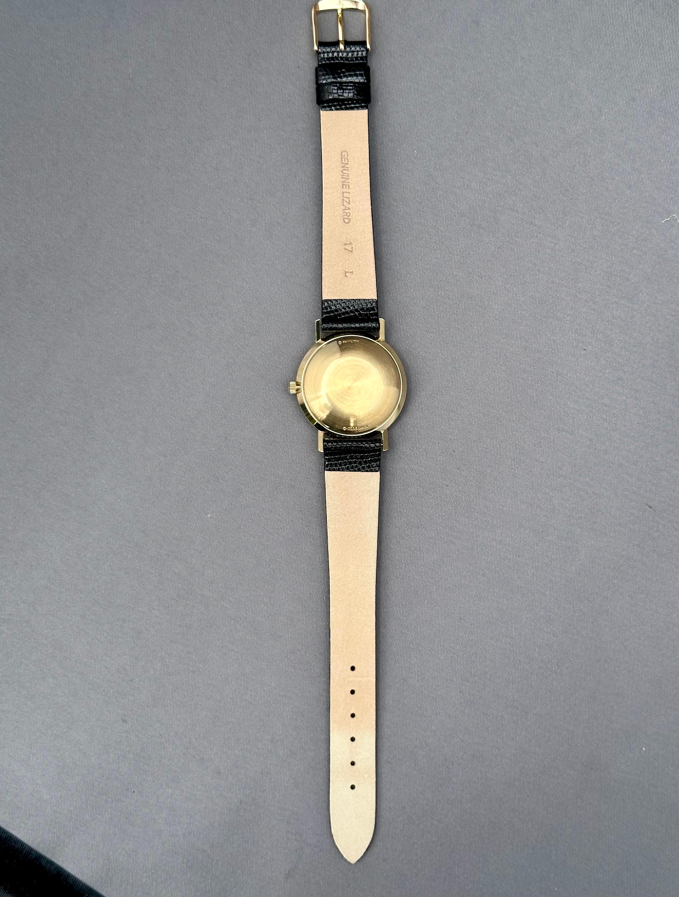 Montre automatique Hamilton en or massif 14 carats avec cadran argenté, années 1970, Mint  en vente 2