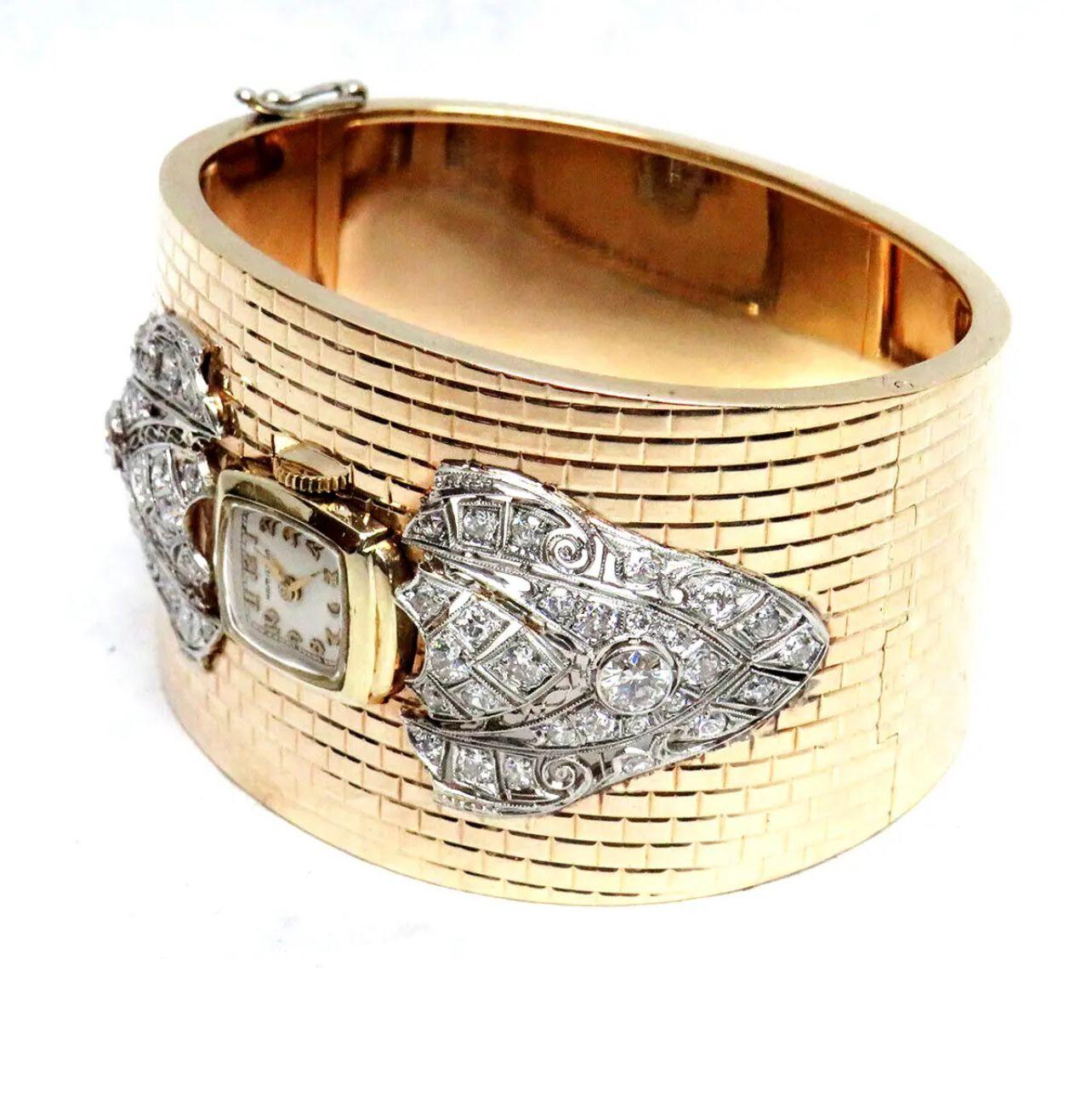 Montre Hamilton en or 14k et bracelet manchette en diamants, années 1950  Pour femmes en vente