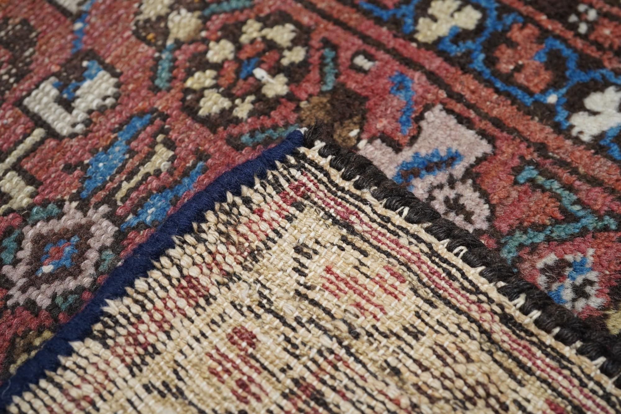 Vintage Hammedan Rug 3'7'' x 6'5'' For Sale 5