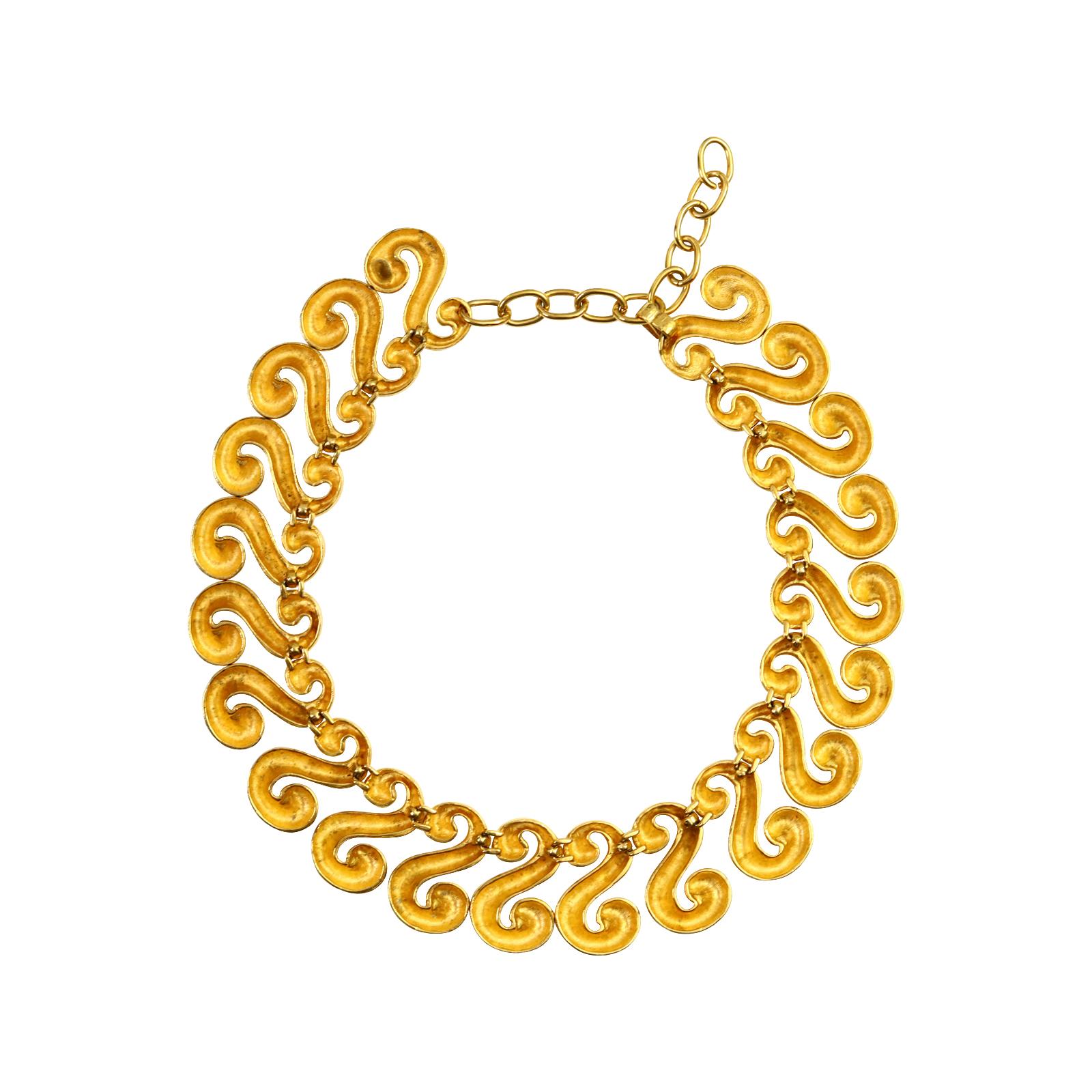 Vintage Hammered Gold Tone Swirl Form Halskette im Angebot 3