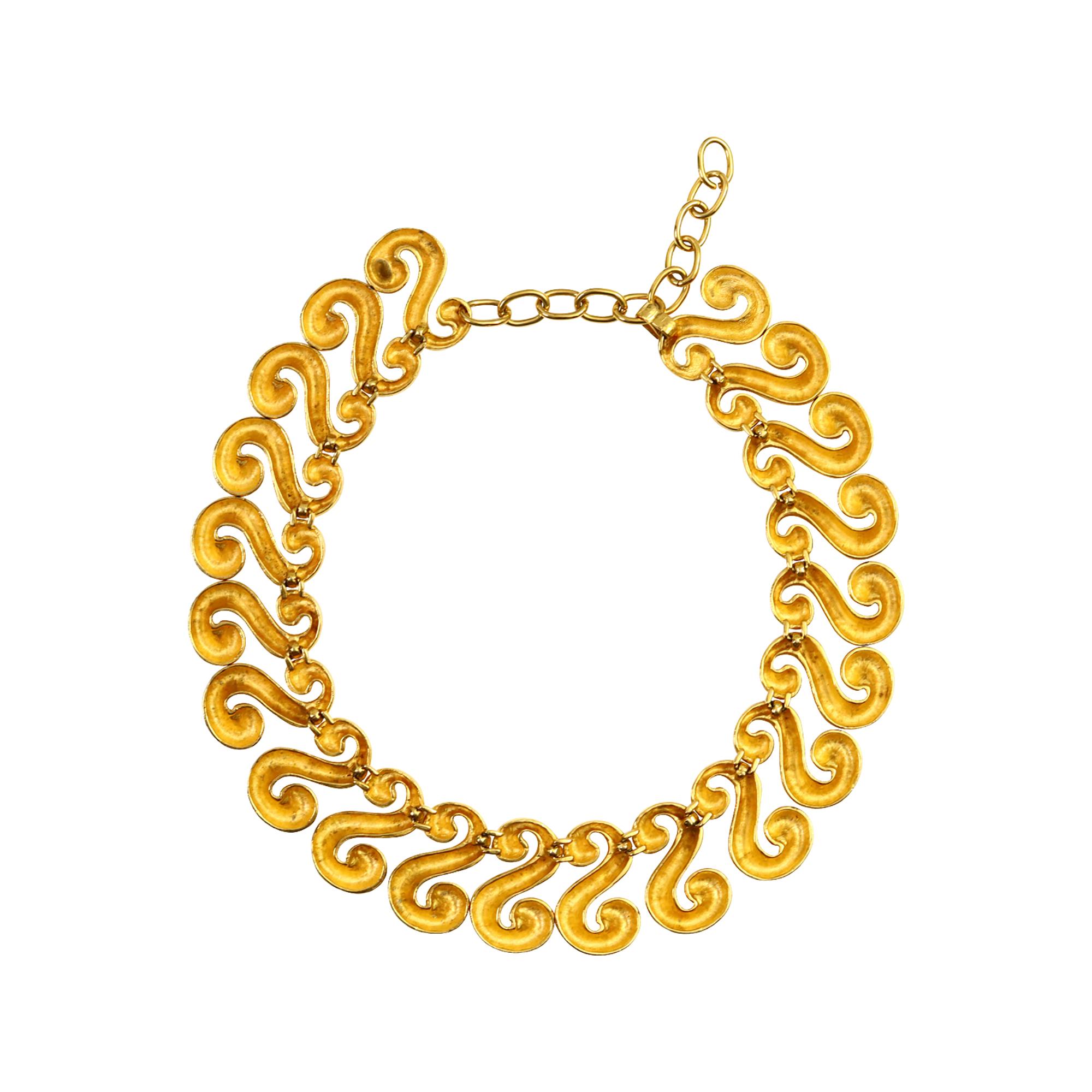 Vintage Hammered Gold Tone Swirl Shape Necklace Circa 1980s For Sale 1