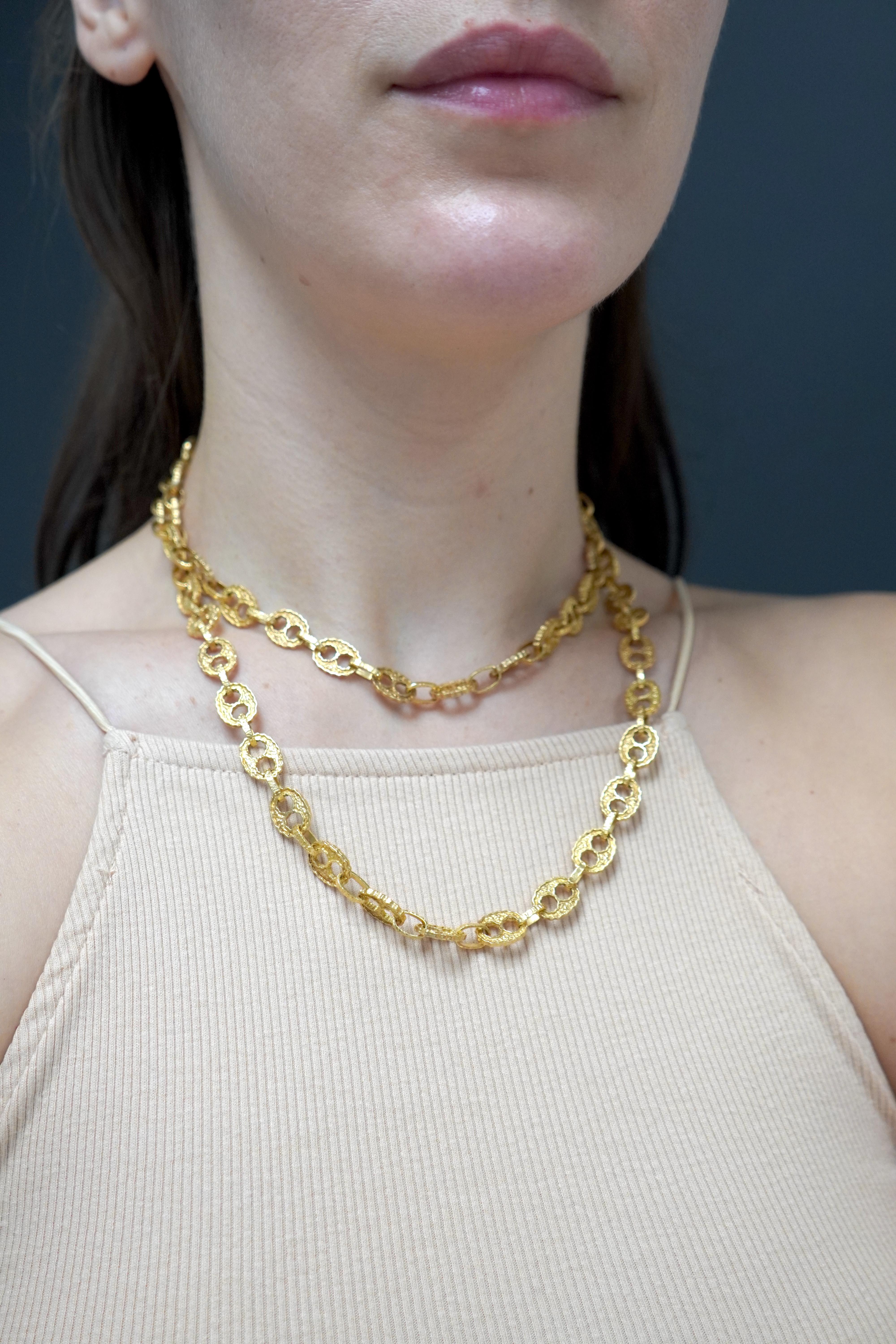 Vintage Hammered Mariner Link Chain Necklace 18k Gold 3