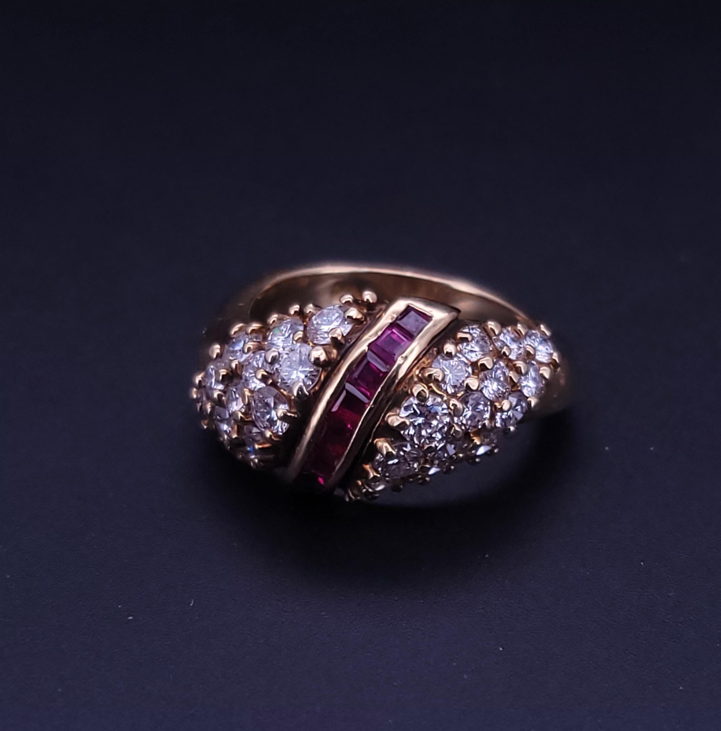 Bague vintage Hammerman Brothers diamant rubis dôme or jaune