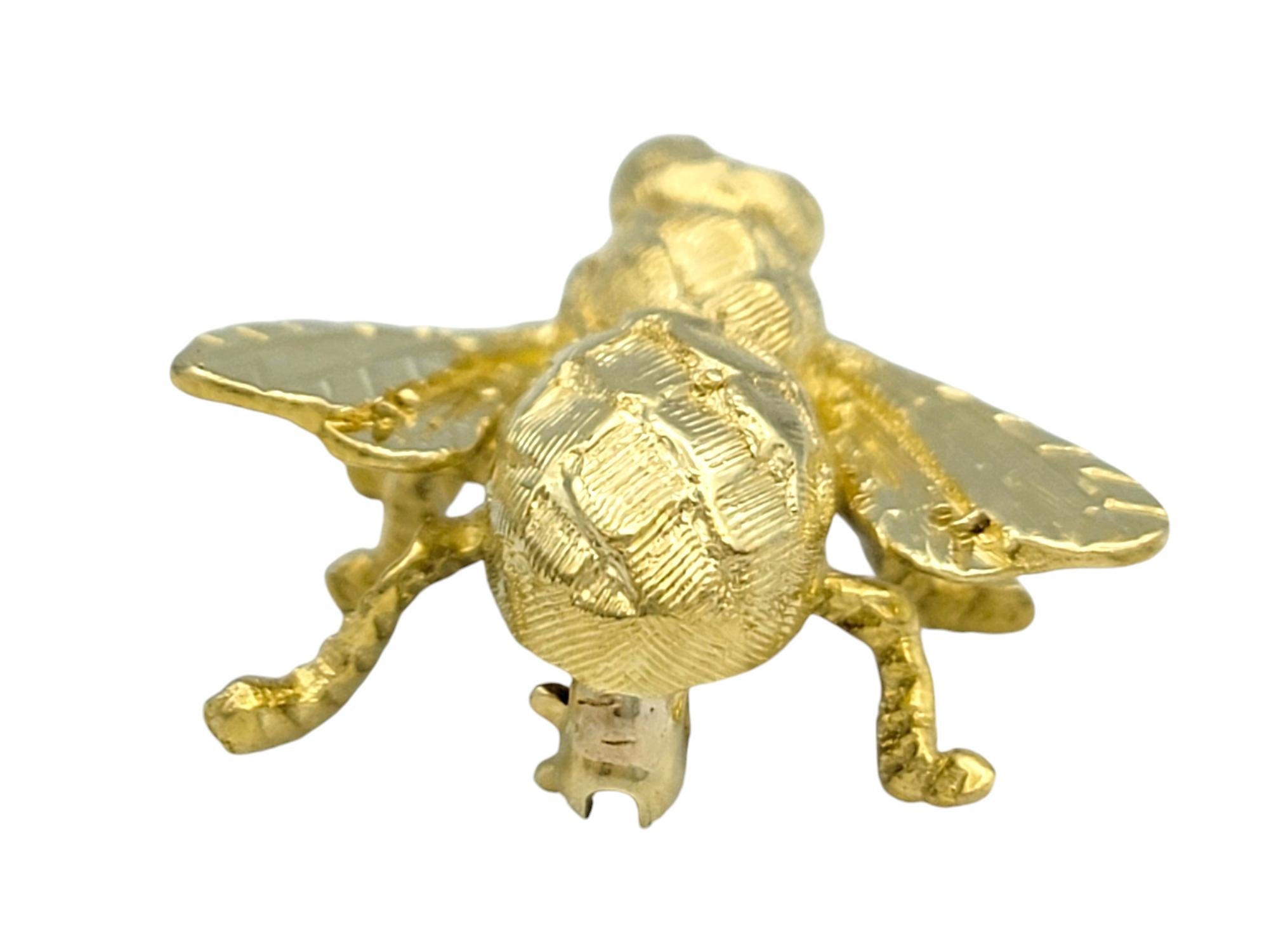 Vintage Hammerman Brothers Fly Brooch with Ruby Eyes in 18 Karat Yellow Gold In Good Condition For Sale In Scottsdale, AZ