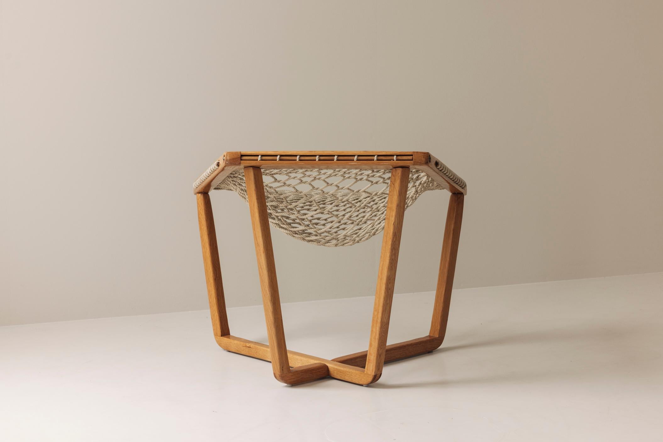 Scandinavo moderno Vintage Hammock / rope lounge chair in blond oak, Sweden 1970s in vendita