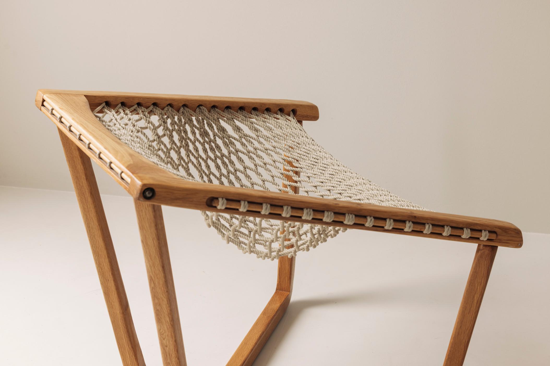 Fine XX secolo Vintage Hammock / rope lounge chair in blond oak, Sweden 1970s in vendita