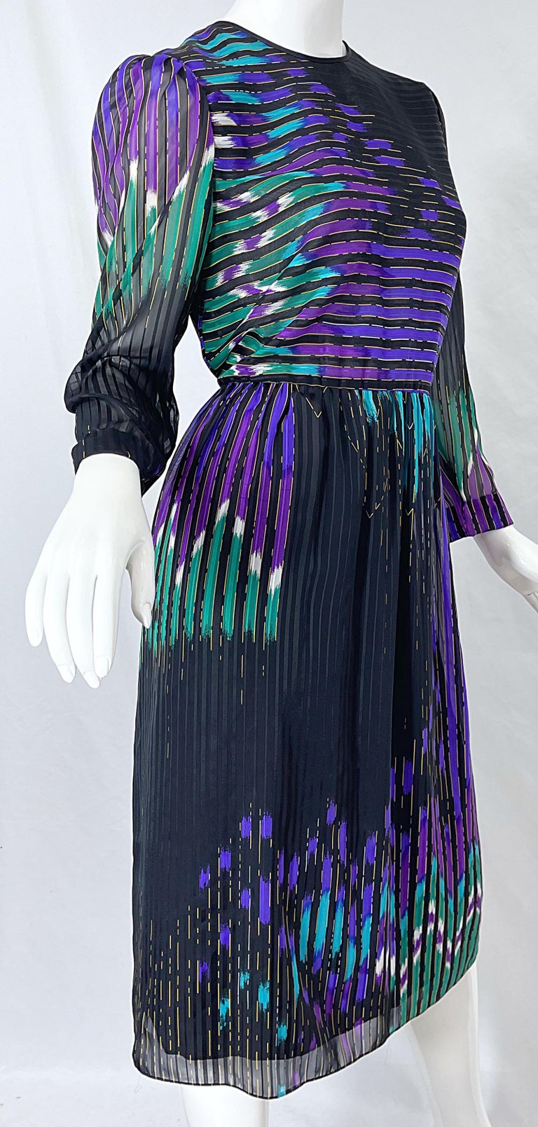 Vintage Hanae Mori Neiman Marcus Size 10 1980s Abstract Print 80s Silk Dress For Sale 2