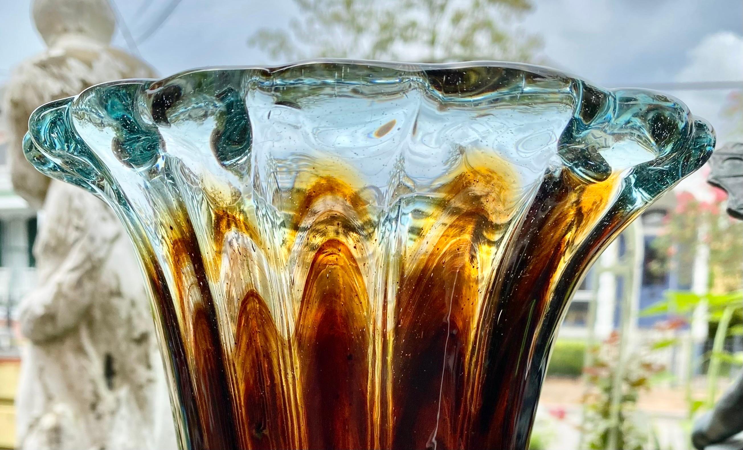 Hand-Crafted Vintage Hand Blown Art Glass Ribbed Flare Vase For Sale