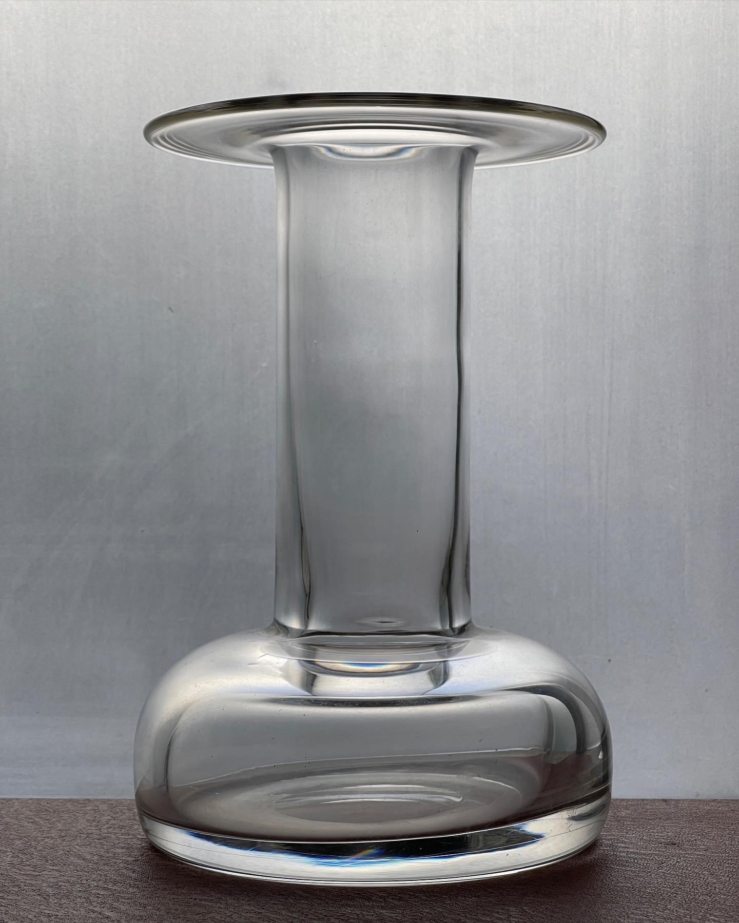 Vintage-Vase aus mundgeblasenem Kristallglas von Orrefors Schweden, 1970er Jahre (Moderne der Mitte des Jahrhunderts) im Angebot