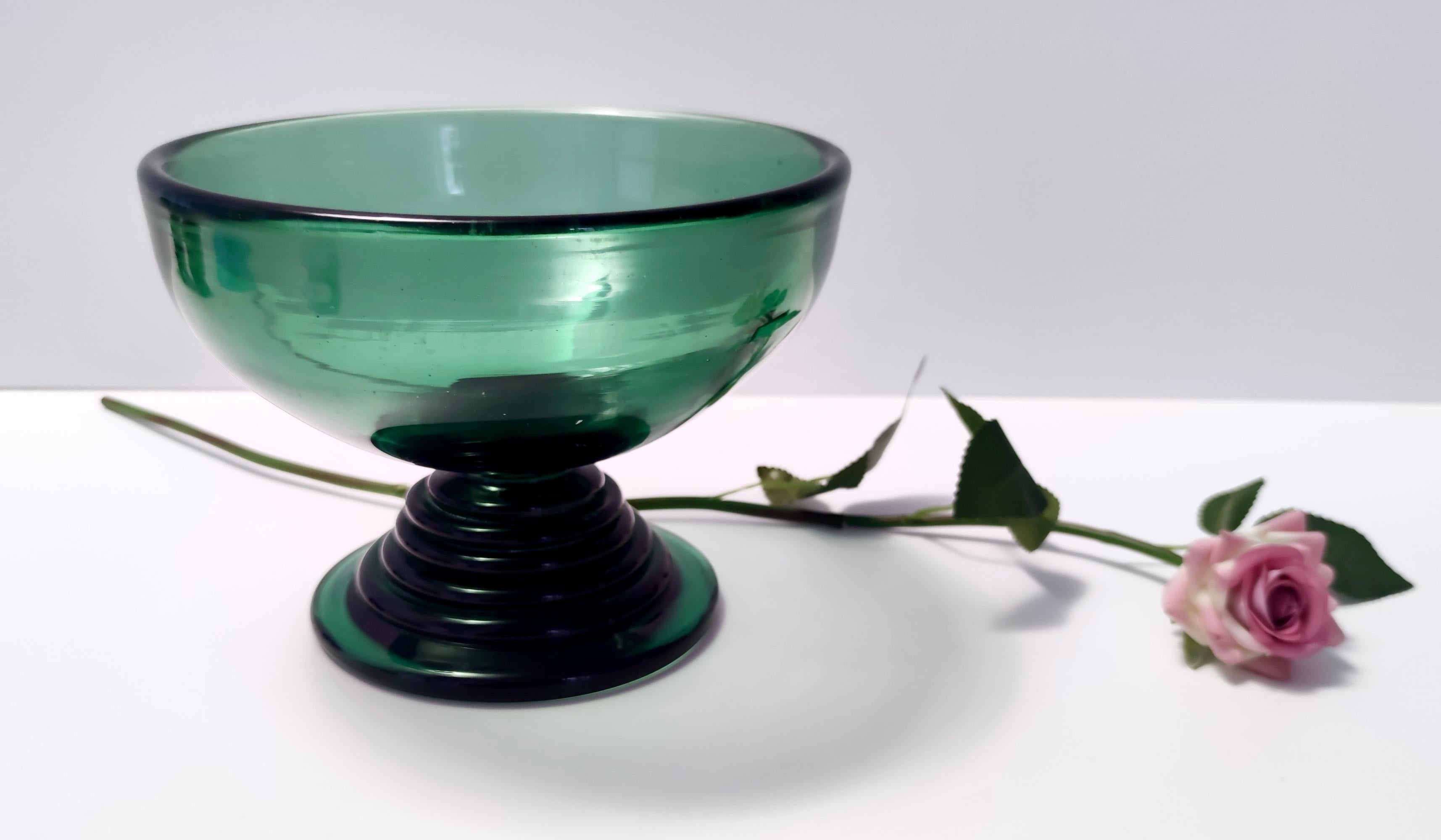 Mid-Century Modern Vintage Hand Blown Green Glass Centerpiece / Bowl, Made in Empoli, Italy For Sale