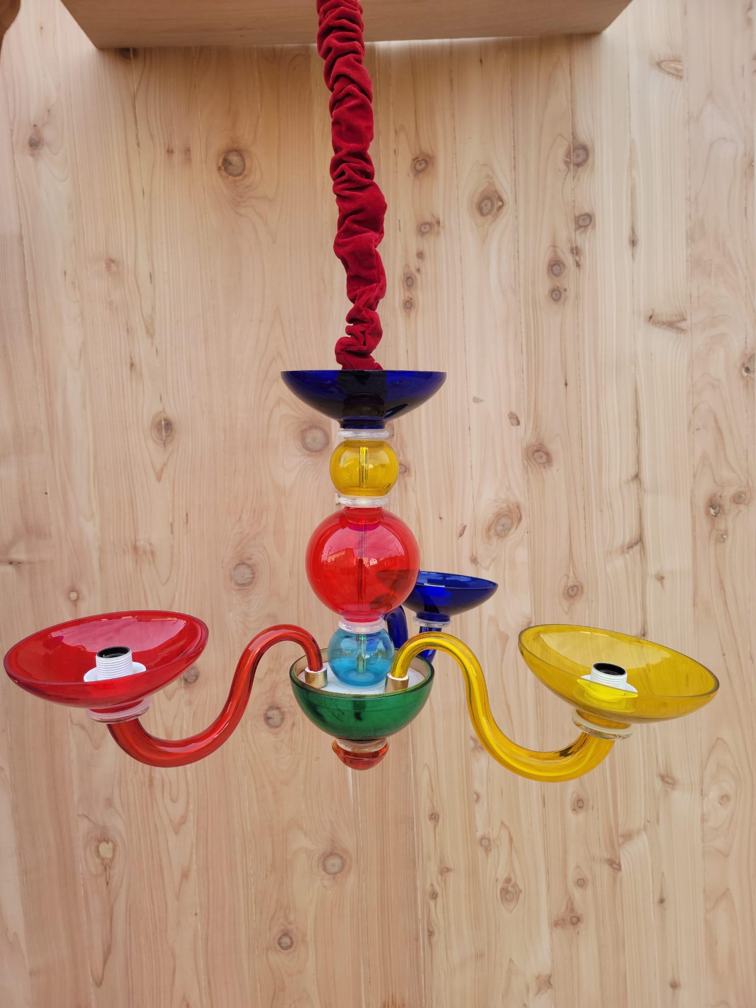 Vintage Hand Blown Murano Three Arm Glass Chandelier in the Manner of Gio Ponti For Sale 6