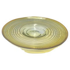 Centre de table vintage soufflé à la main en verre jaune Studio Art de Peter Bramhall