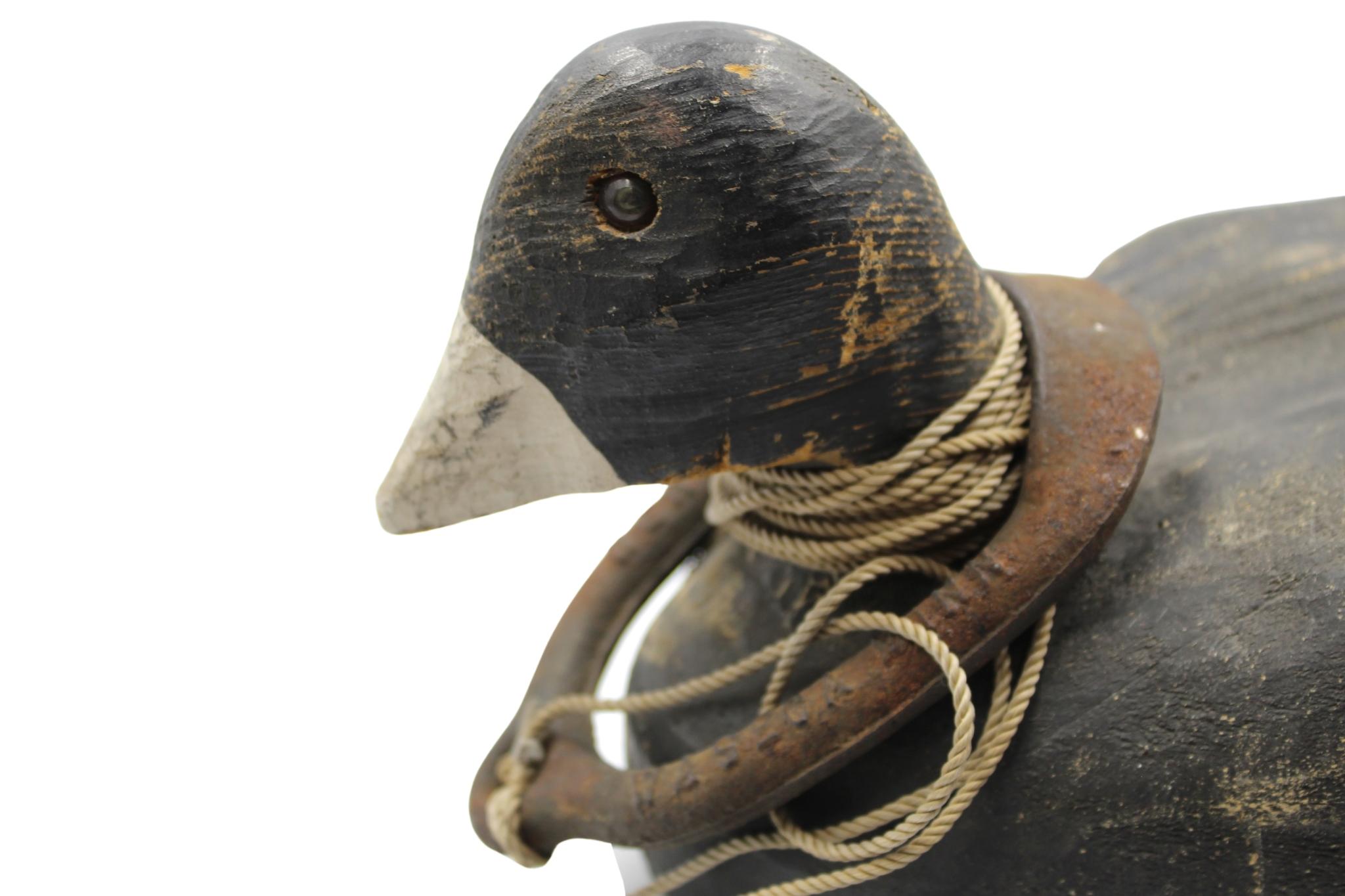 Américain Appelant vintage en canard noir sculpté et peint à la main en vente