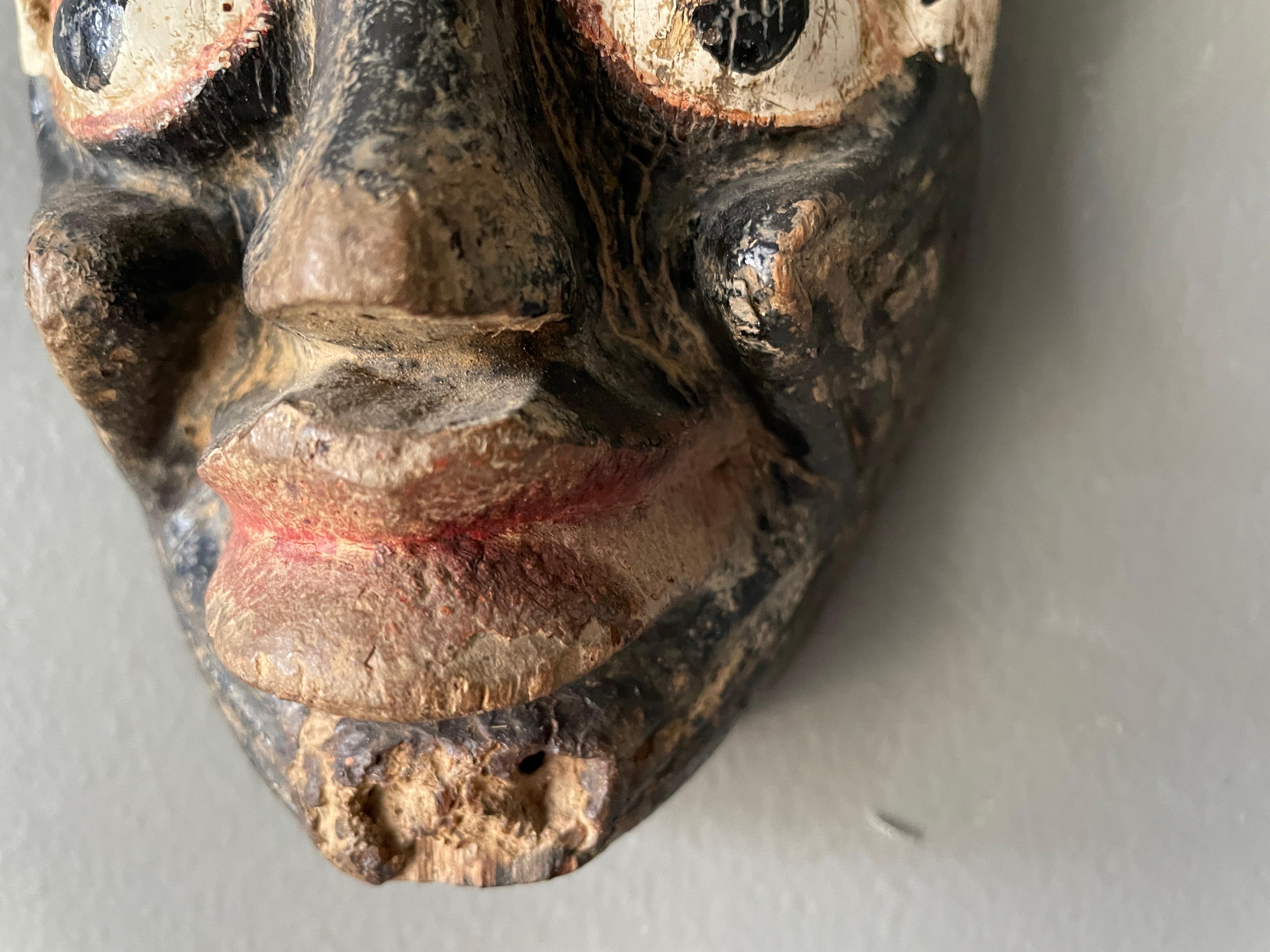 Vintage Hand Carved Childs Size Tribal Mask 1