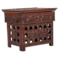 Vintage Hand-Carved Chinese Wooden Chest, Early 20th Century
