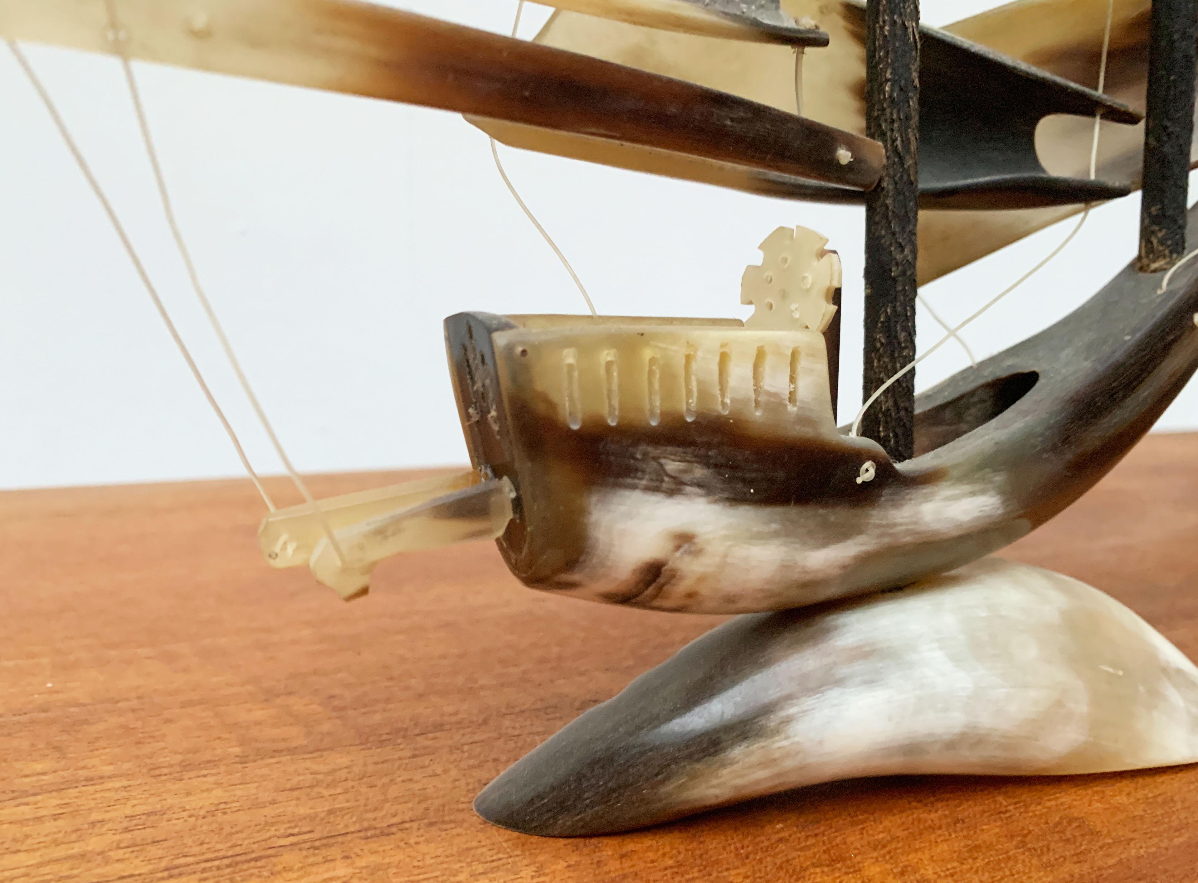 Vintage Hand geschnitzt Cow Horn Segelschiff Folk Art Sculpture im Angebot 5