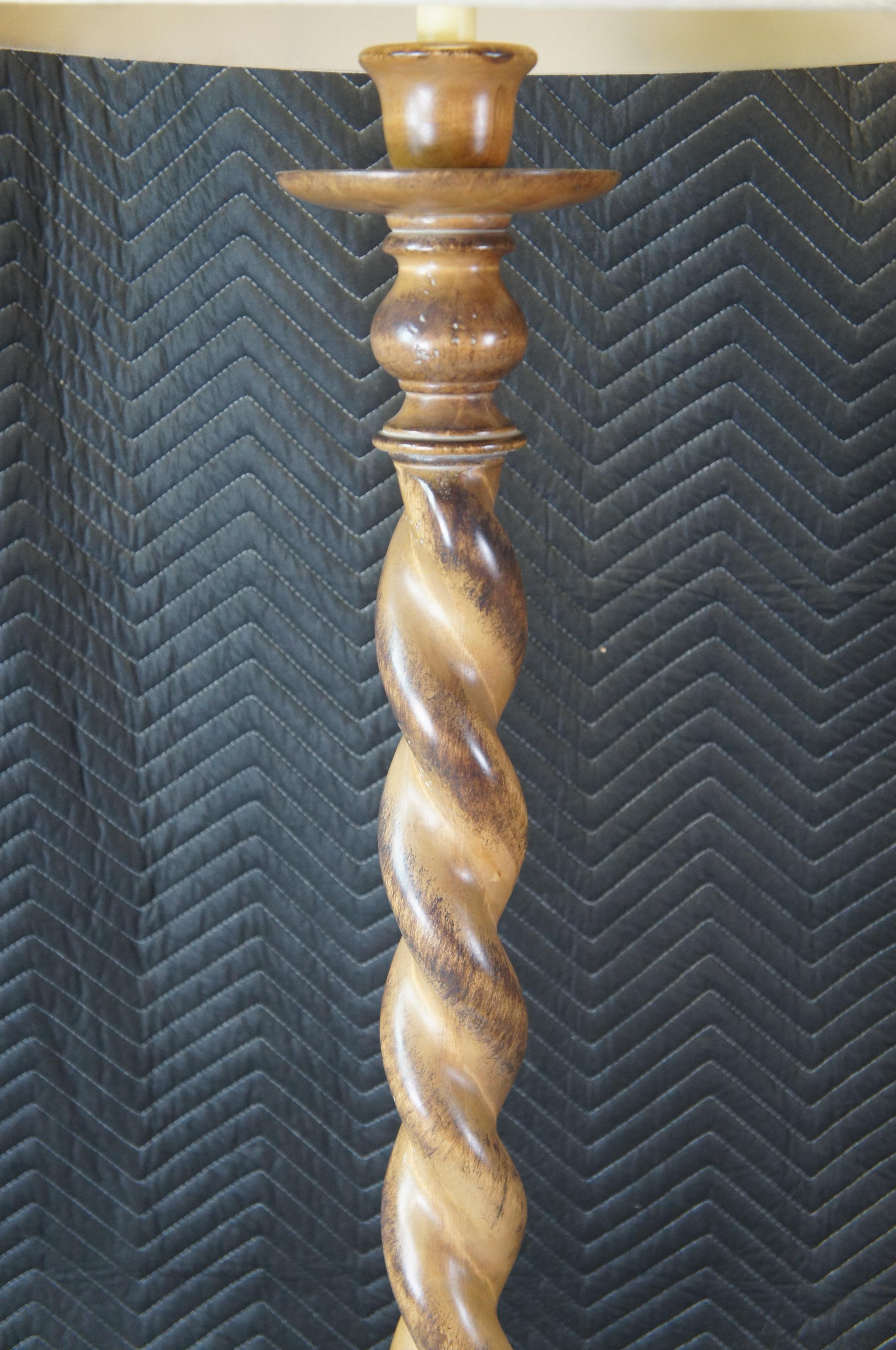20th Century Vintage Hand Carved Italian Barley Twist Floor Lamp Baluster Candlestick Light