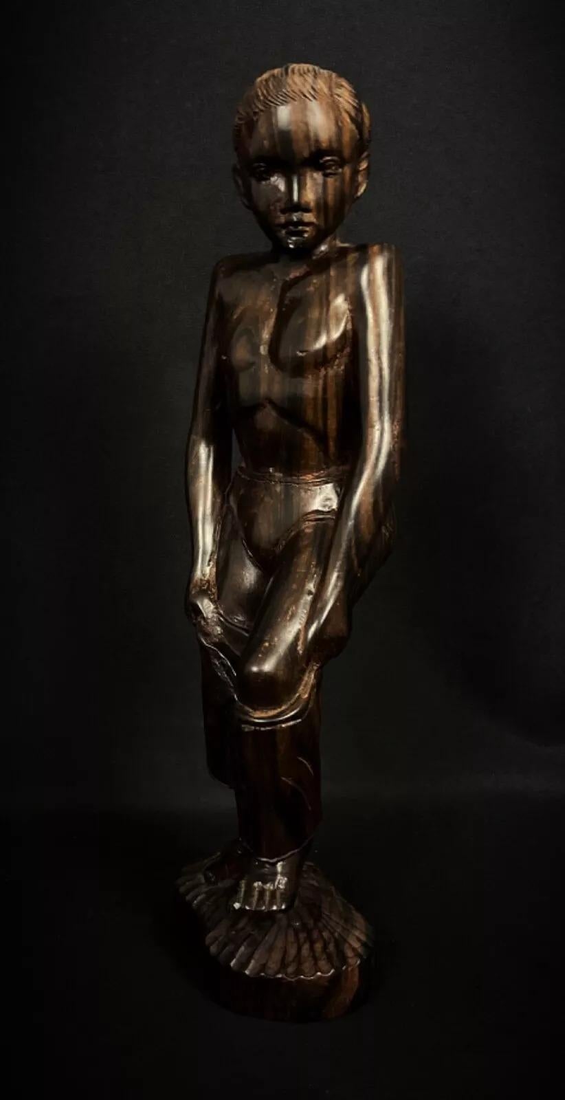 Handgeschnitzte Skulptur aus madagassischem Palisanderholz - 1950er Jahre - 34,5 cm - 2Y407 im Angebot 5
