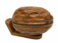 Cuenco vintage de madera de nogal tallado a mano, años 60